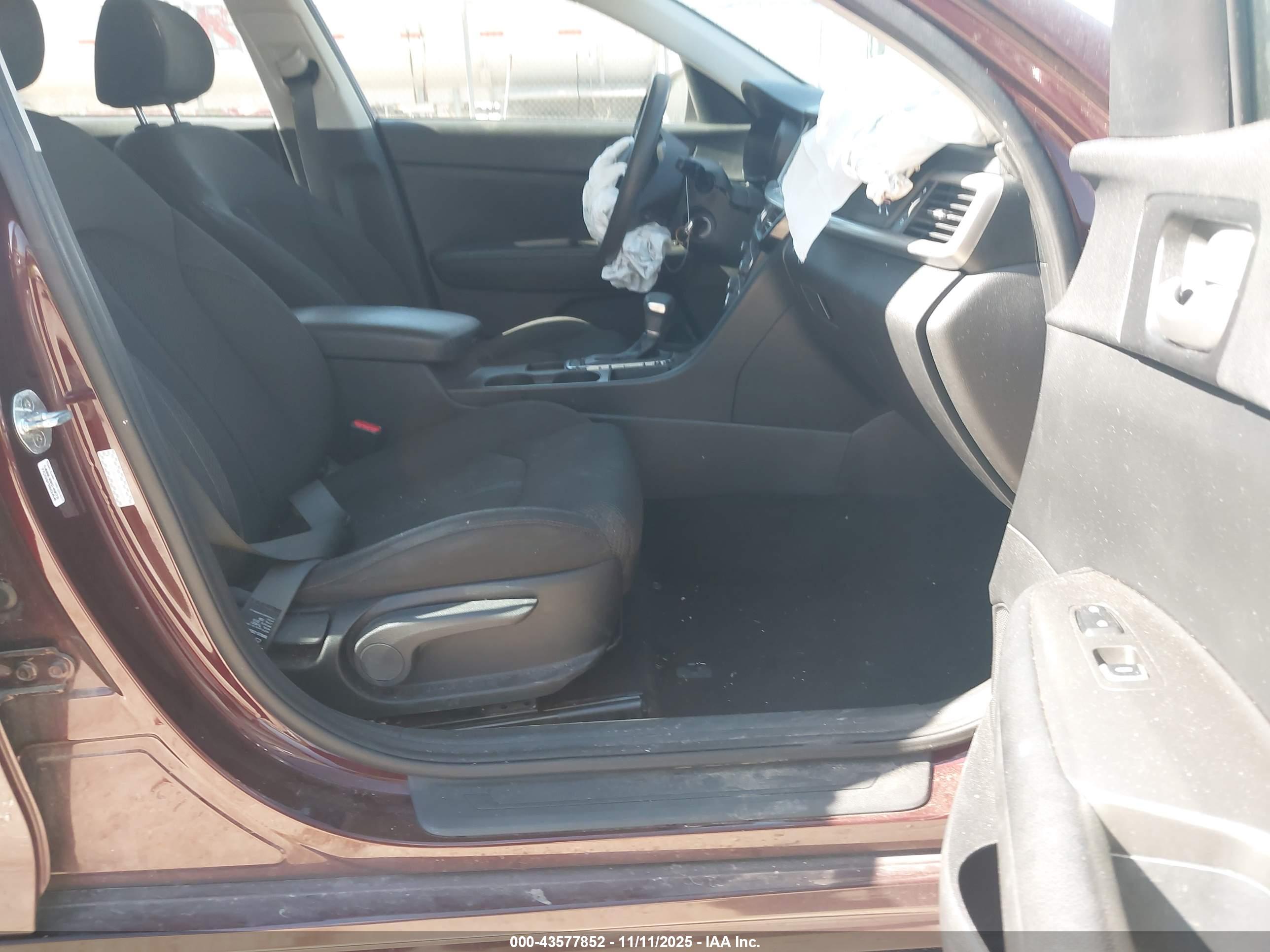 KIA OPTIMA image 5