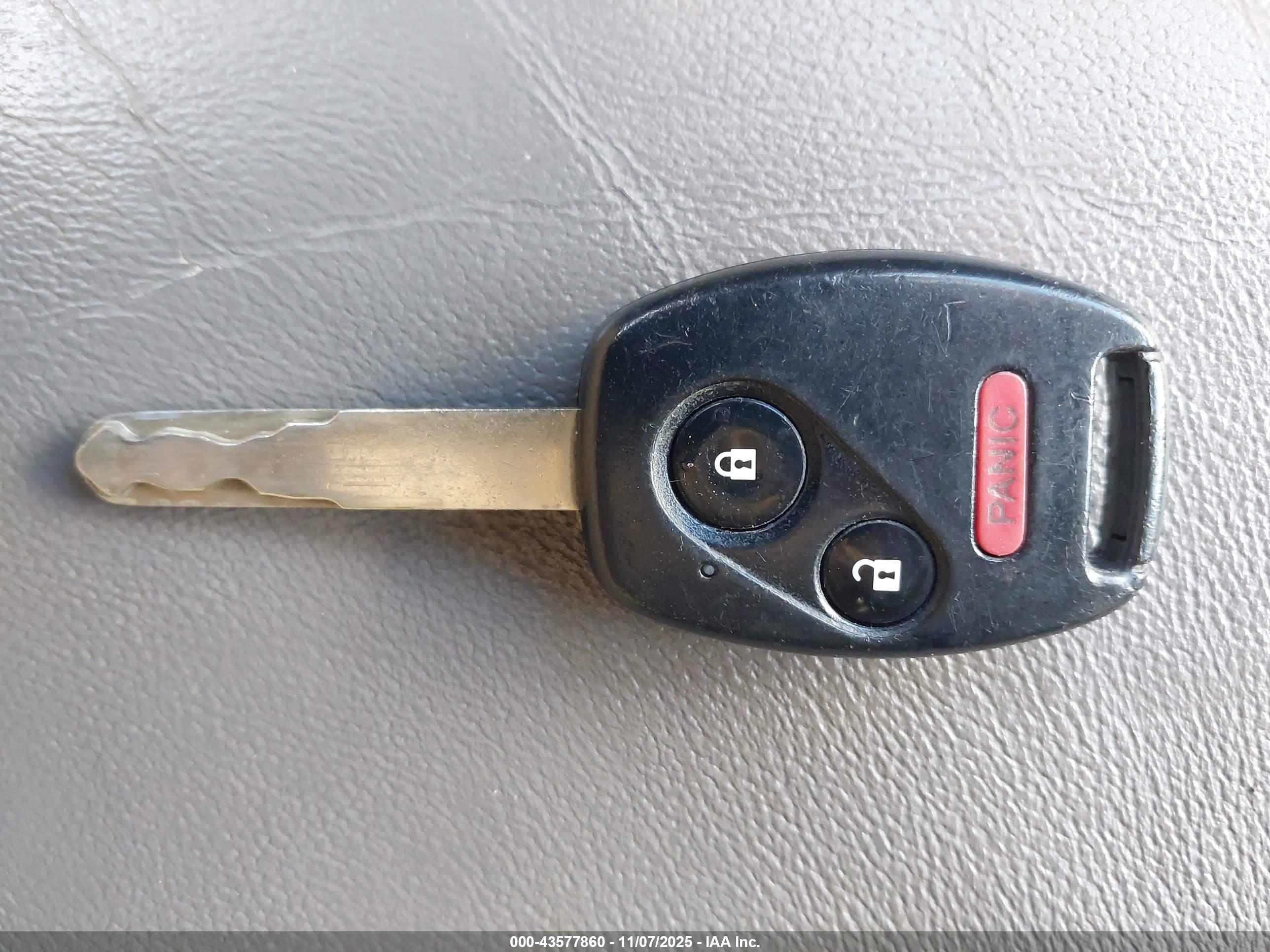 HONDA CR-V image 11