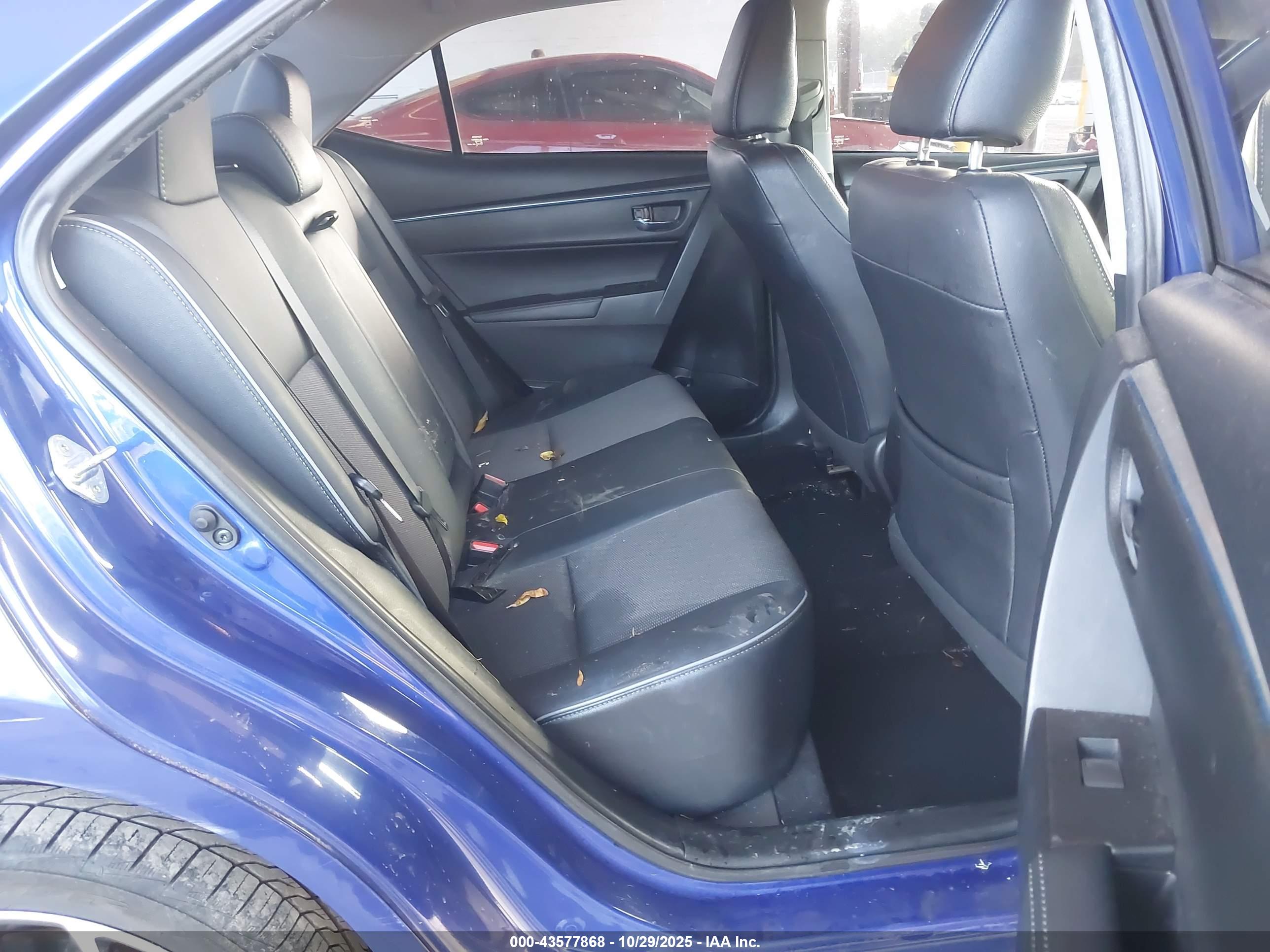 TOYOTA COROLLA image 8