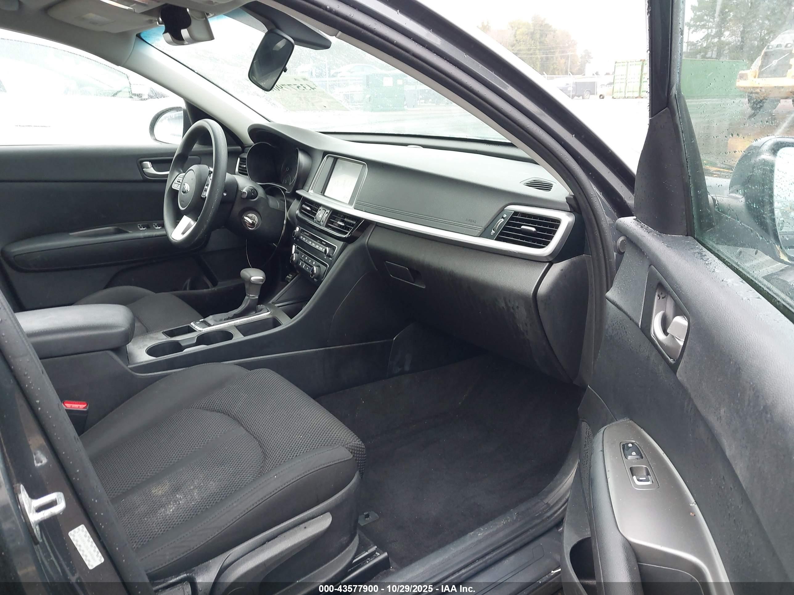 KIA OPTIMA image 5