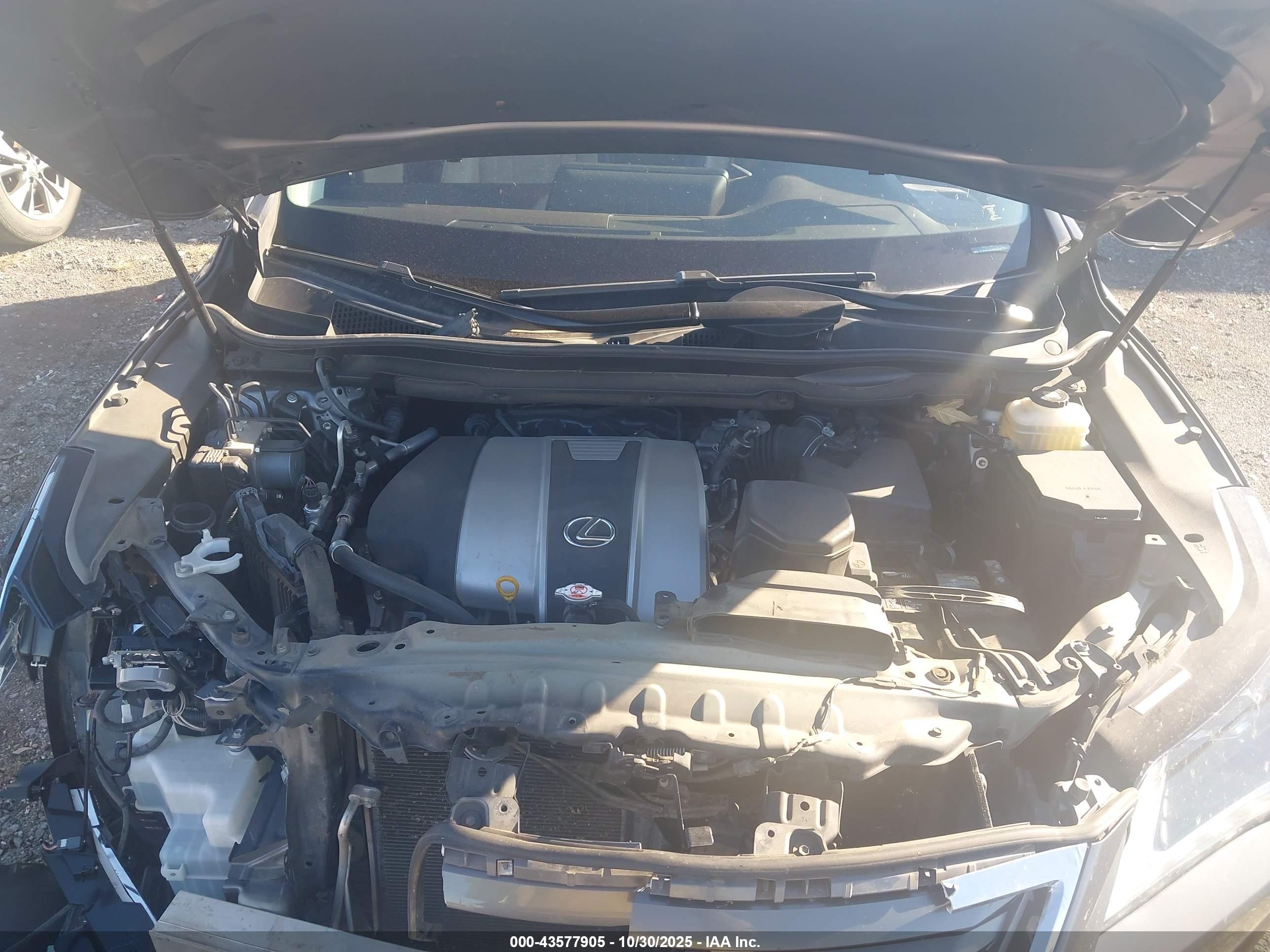 LEXUS RX image 10