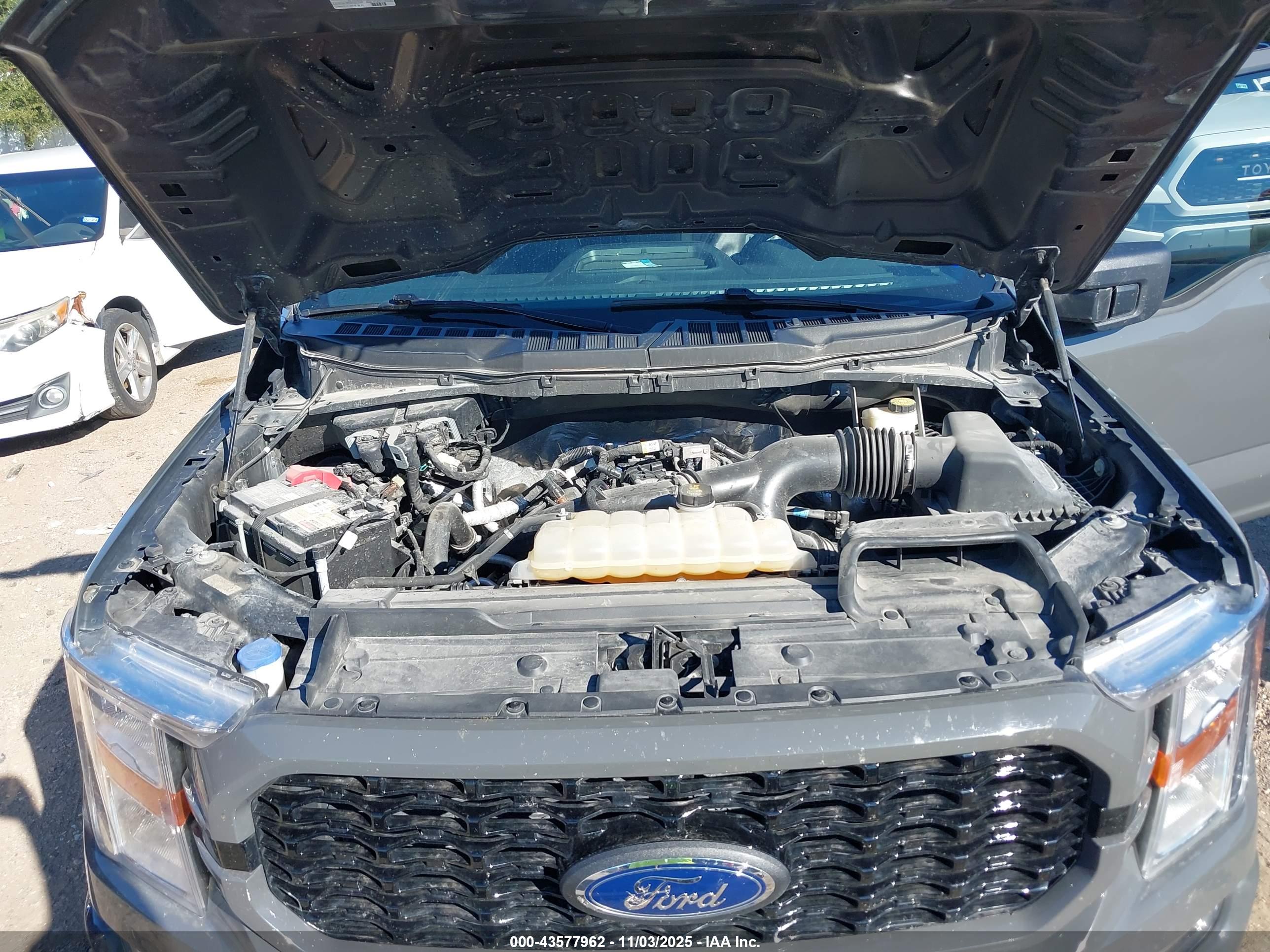 FORD F-150 image 10