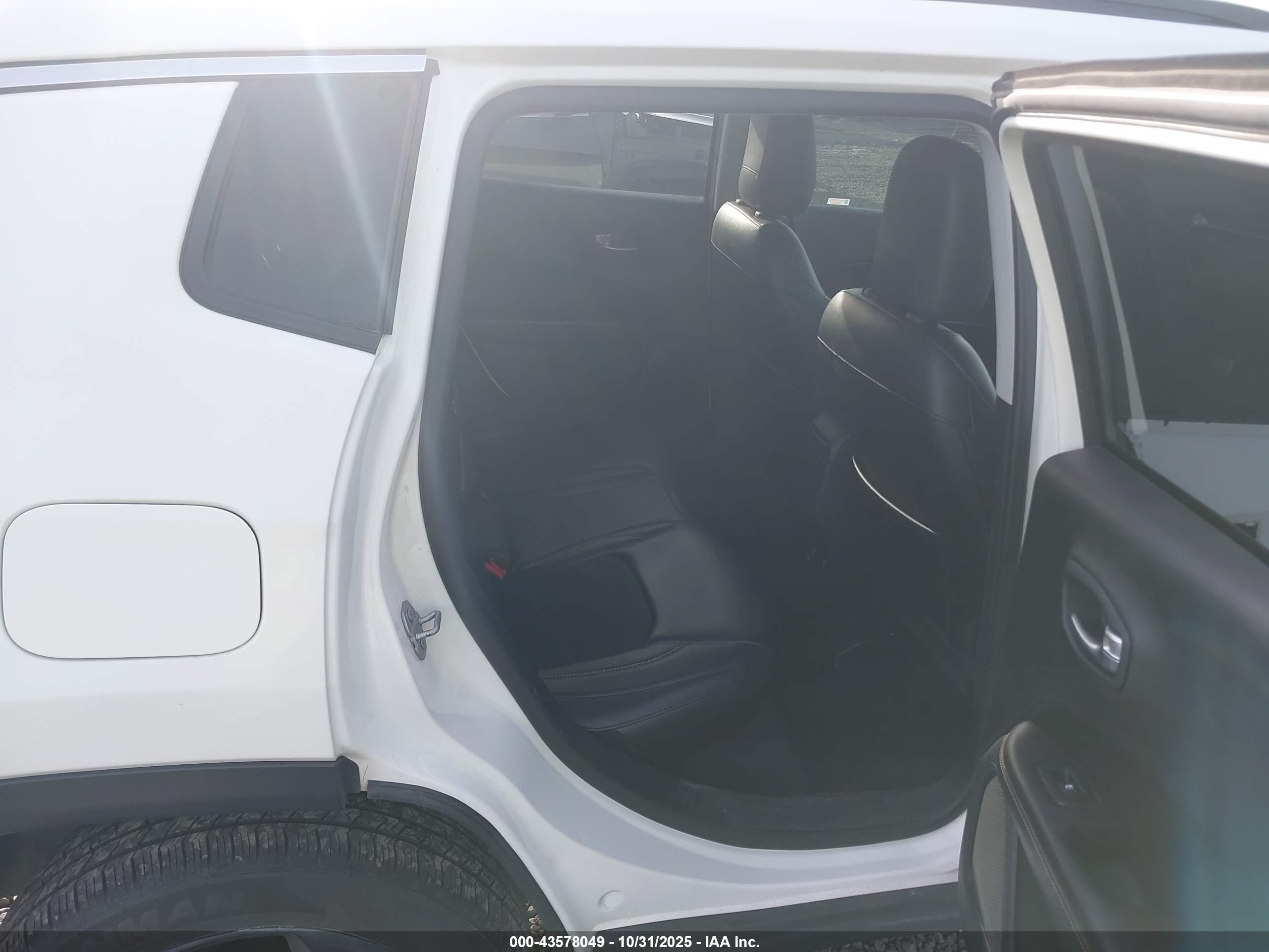 JEEP COMPASS image 8