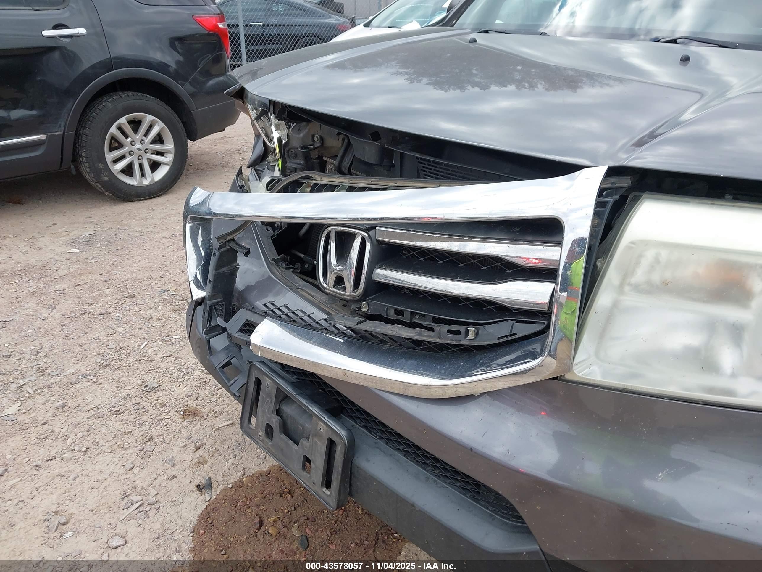 HONDA PILOT image 6