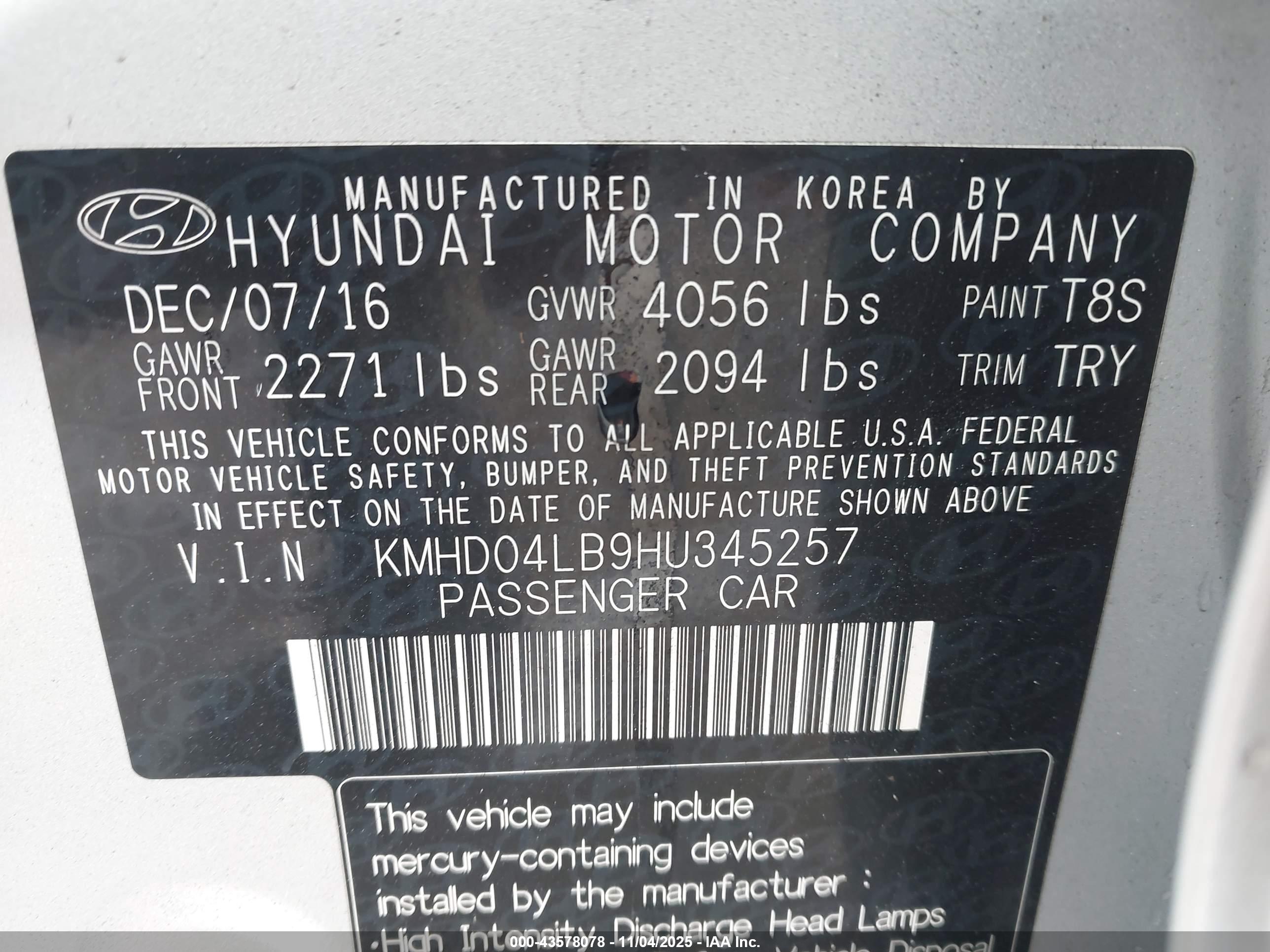 HYUNDAI ELANTRA image 9
