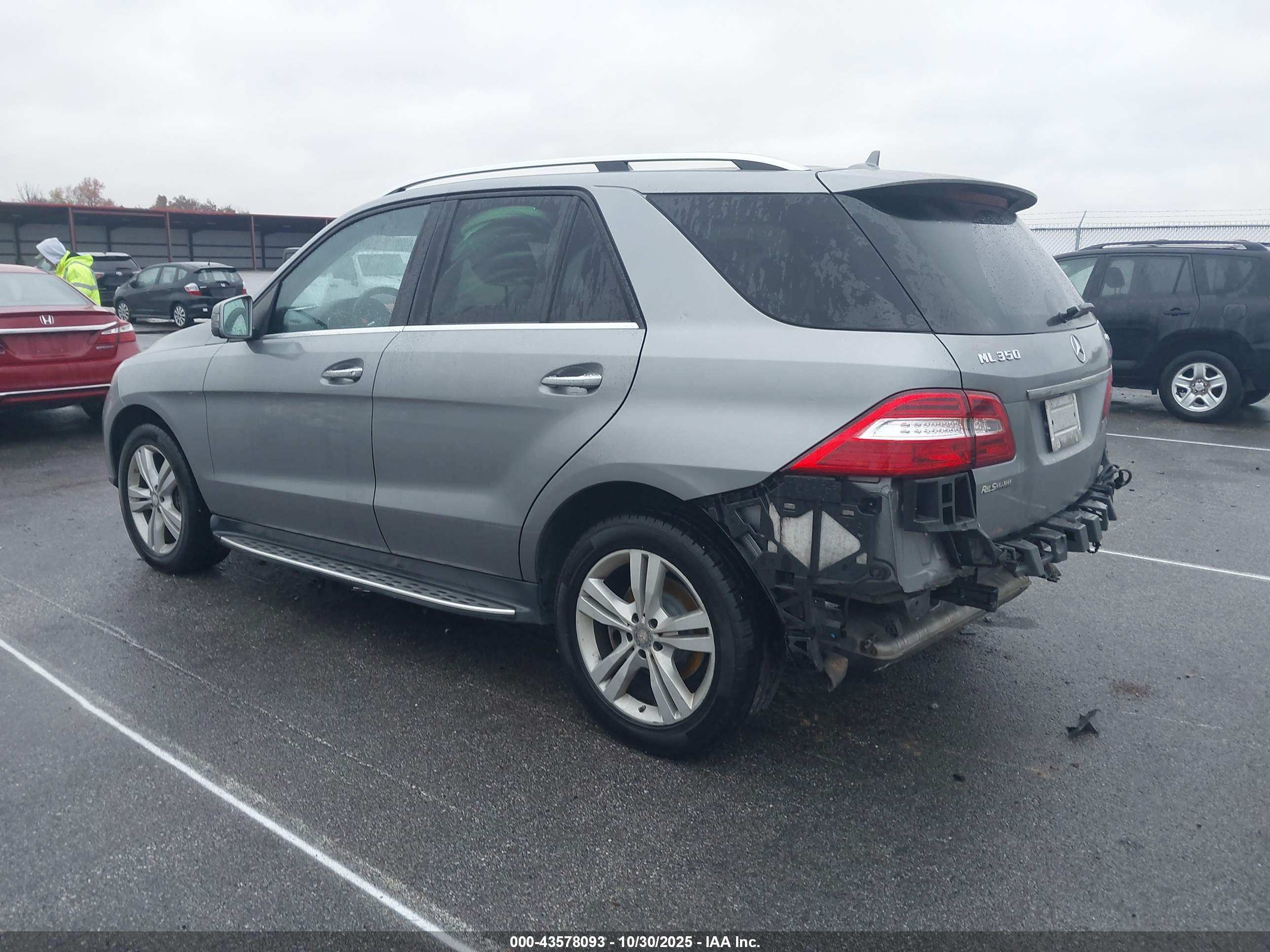 MERCEDES-BENZ ML image 3