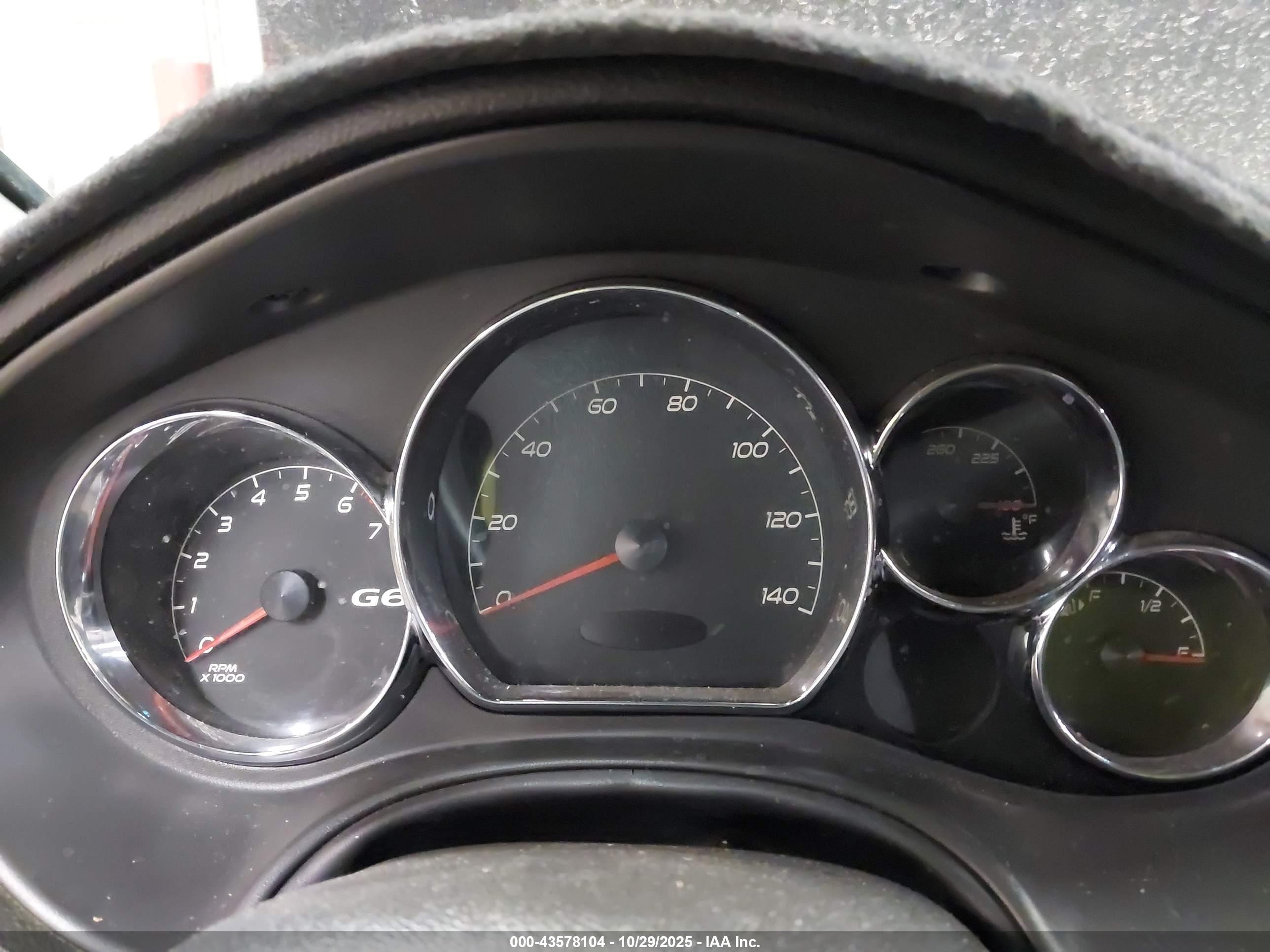 PONTIAC G6 image 7
