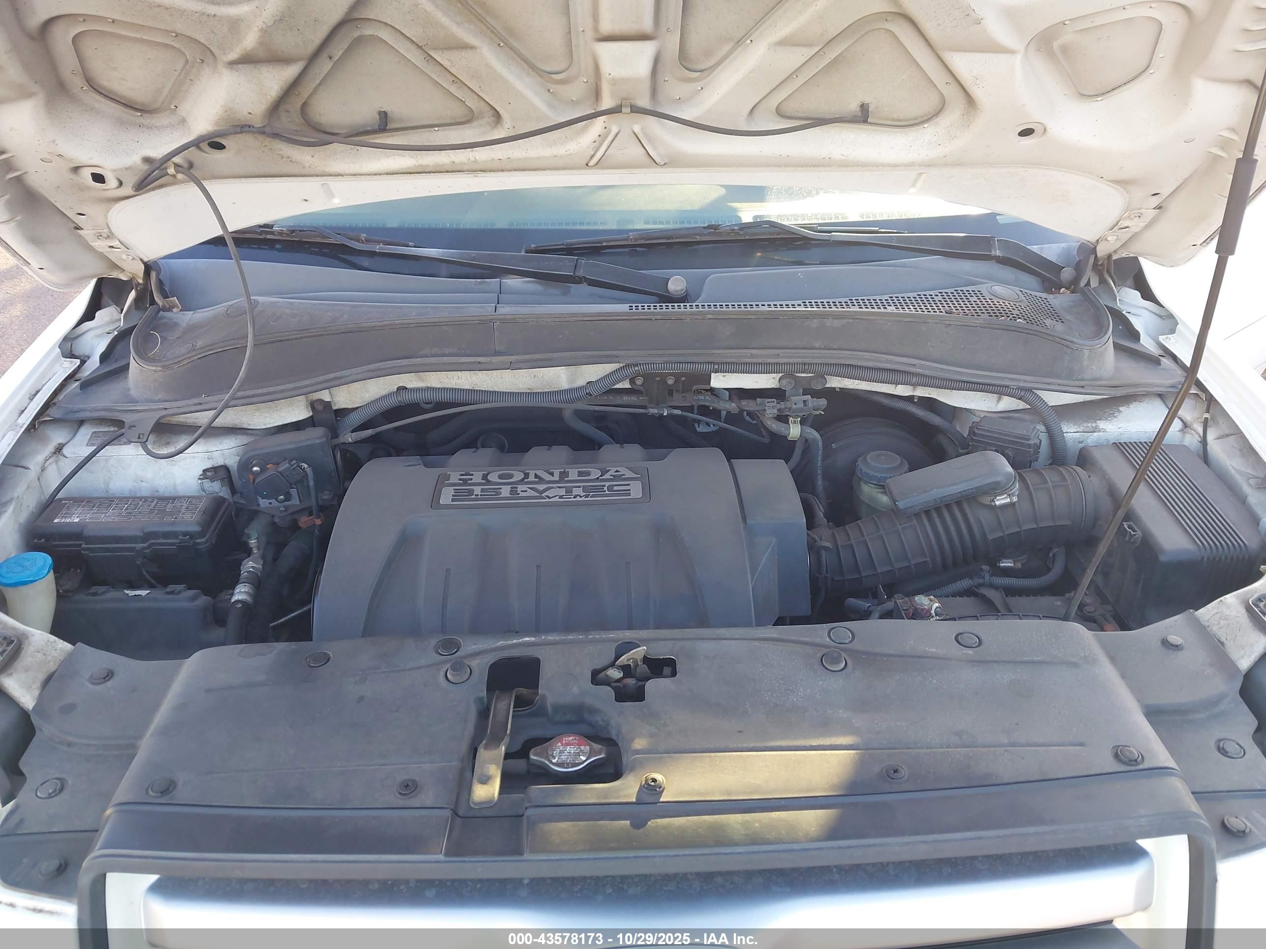 HONDA PILOT image 10