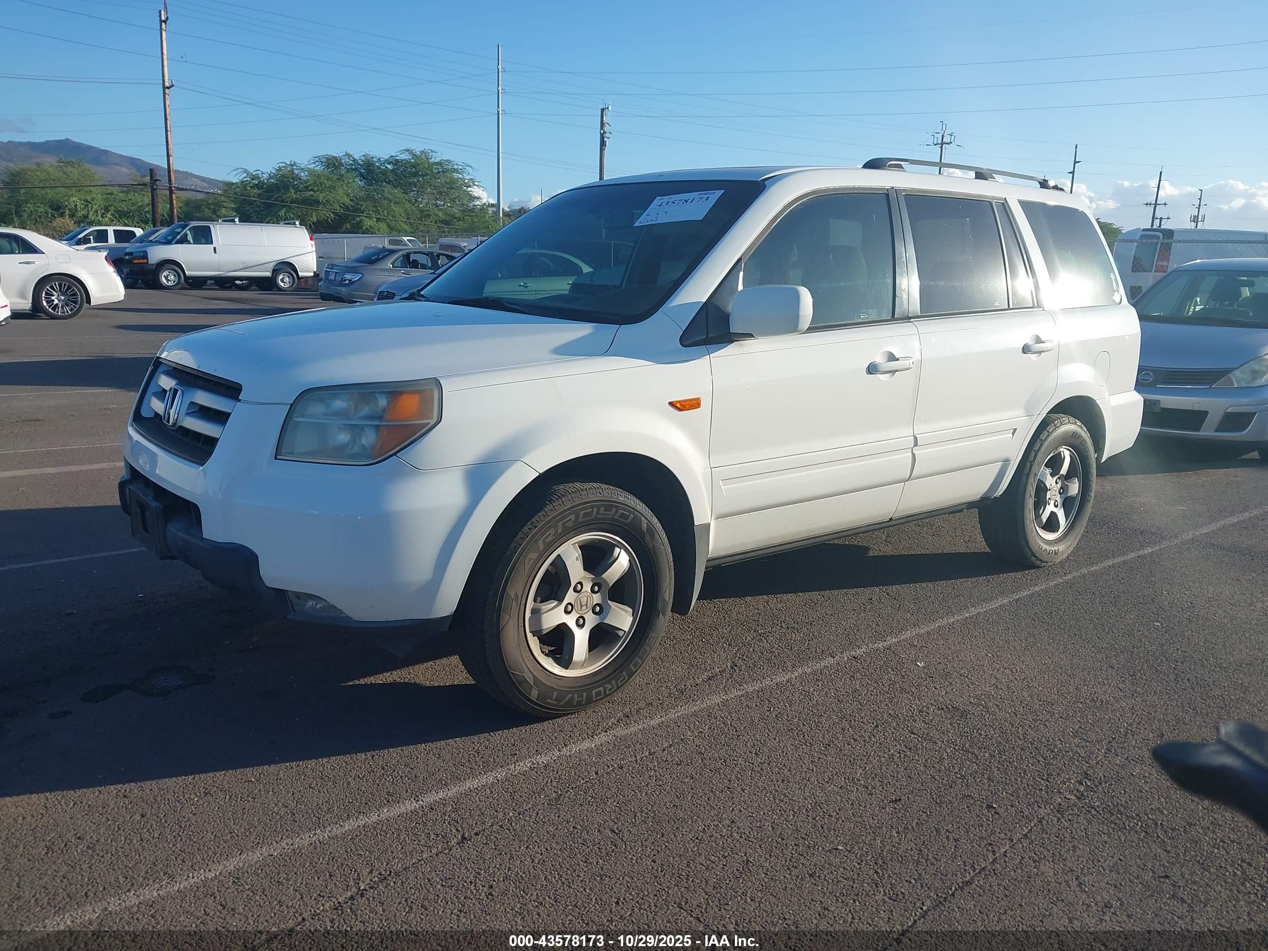 HONDA PILOT image 2
