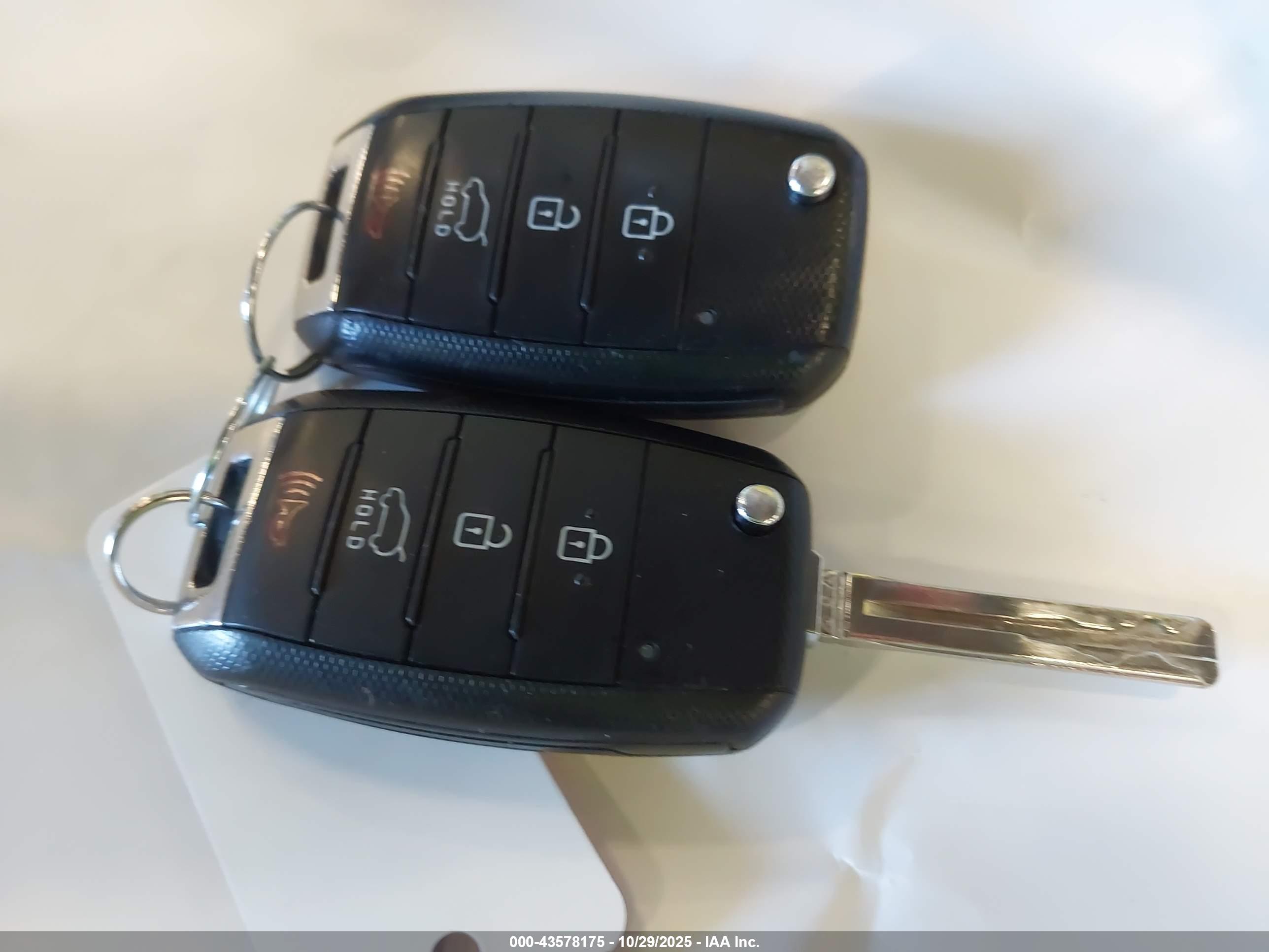 KIA SOUL image 11