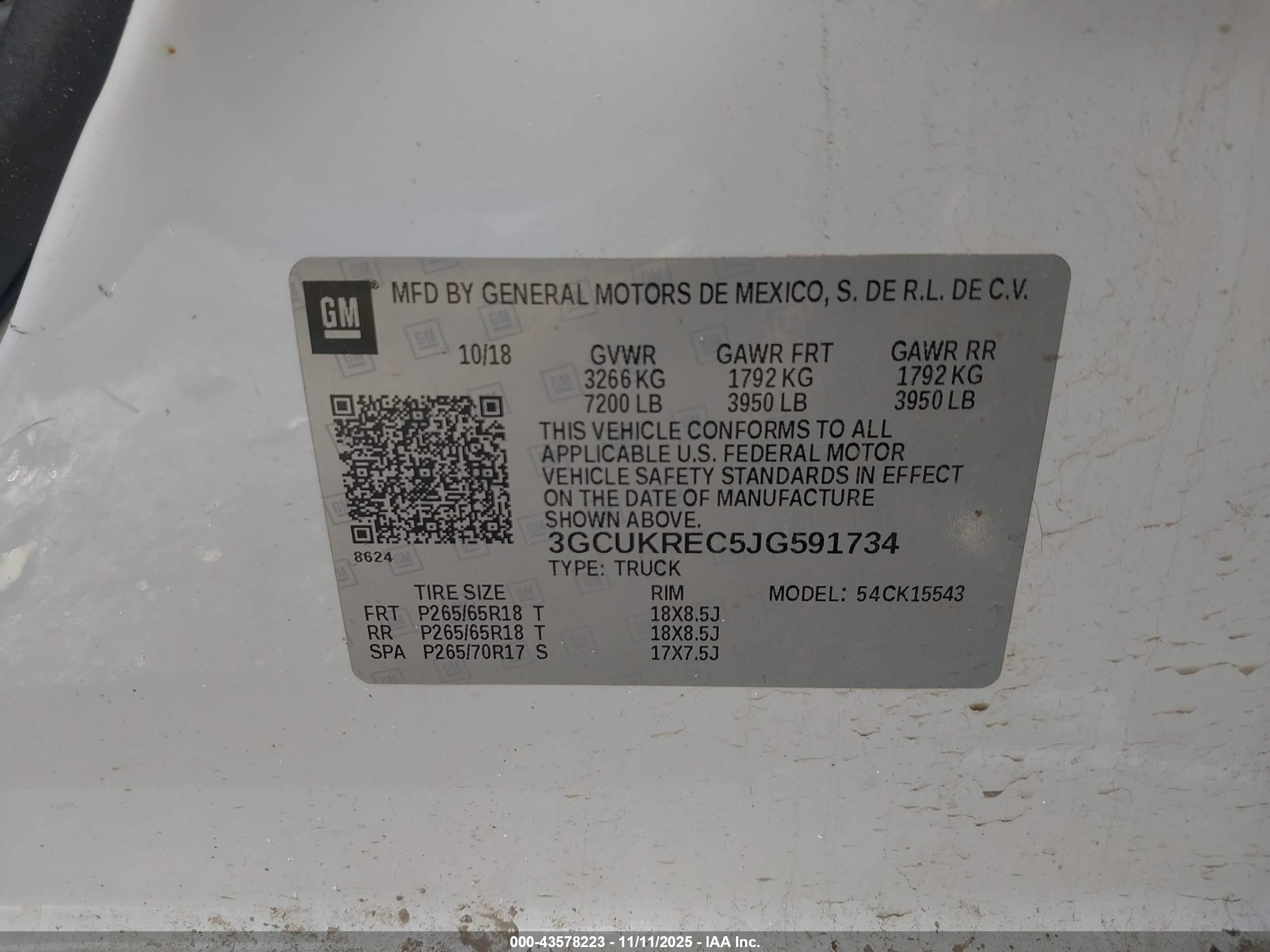 CHEVROLET SILVERADO image 9