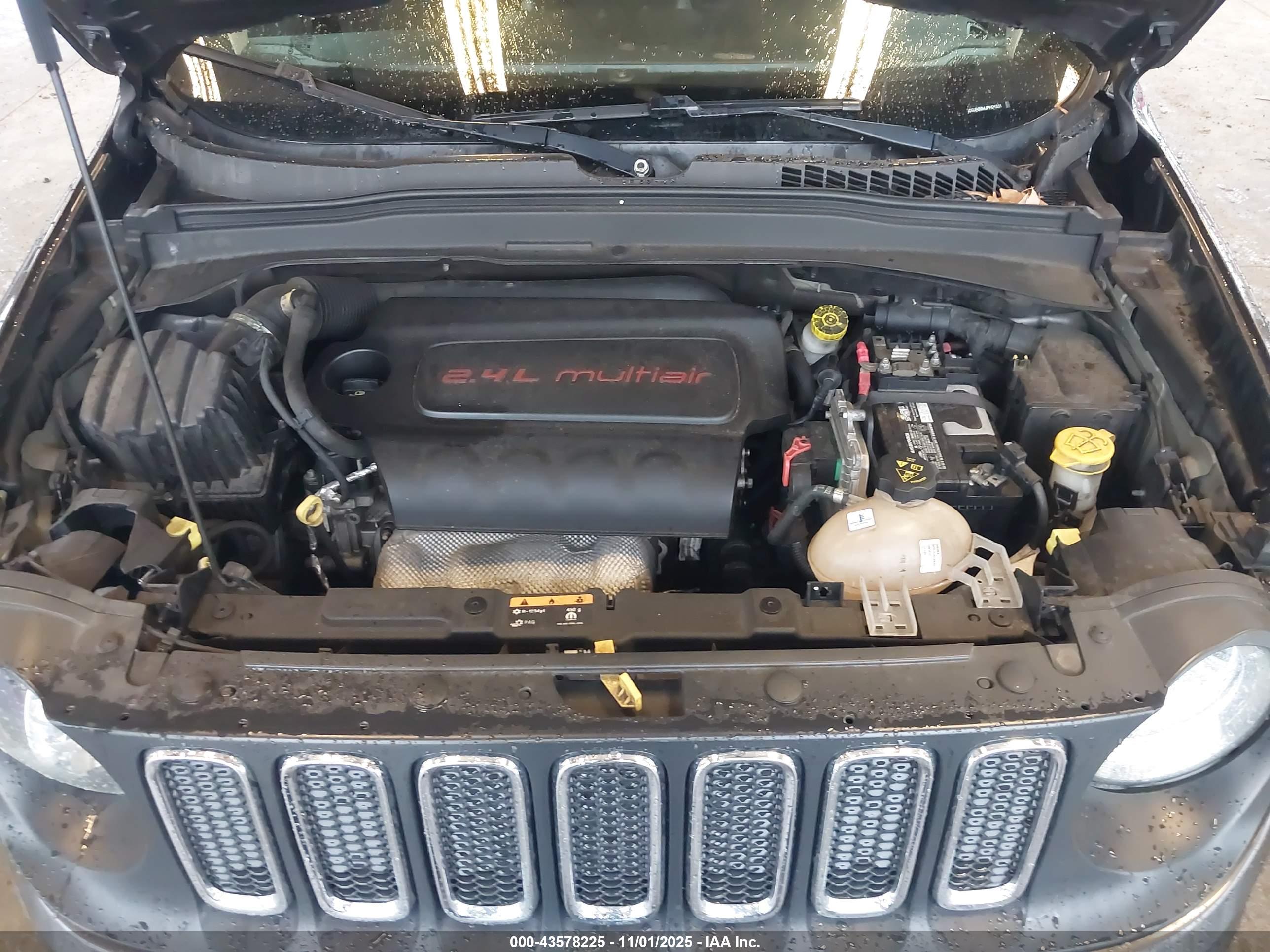 JEEP RENEGADE image 10