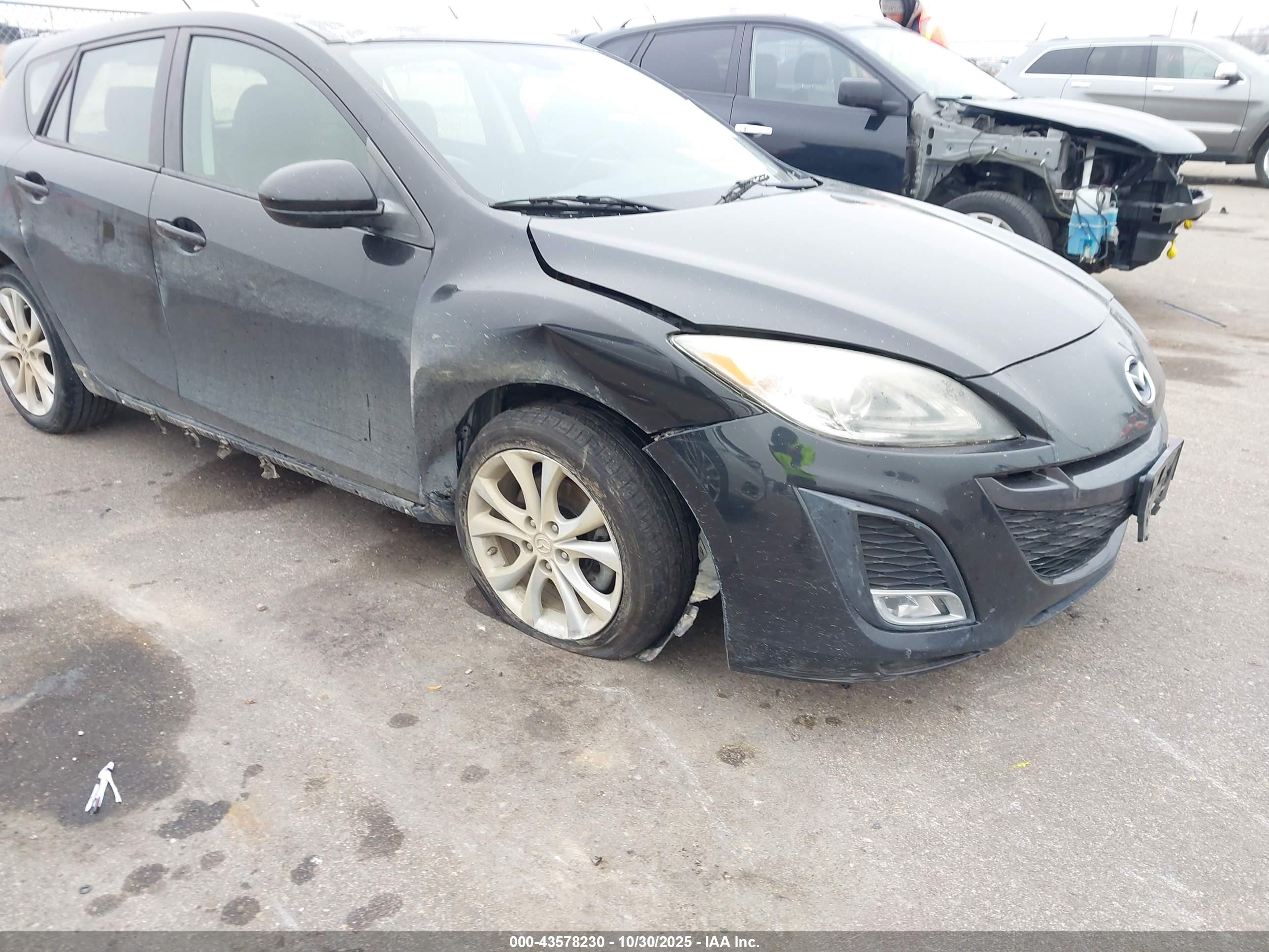 MAZDA MAZDA3 image 6