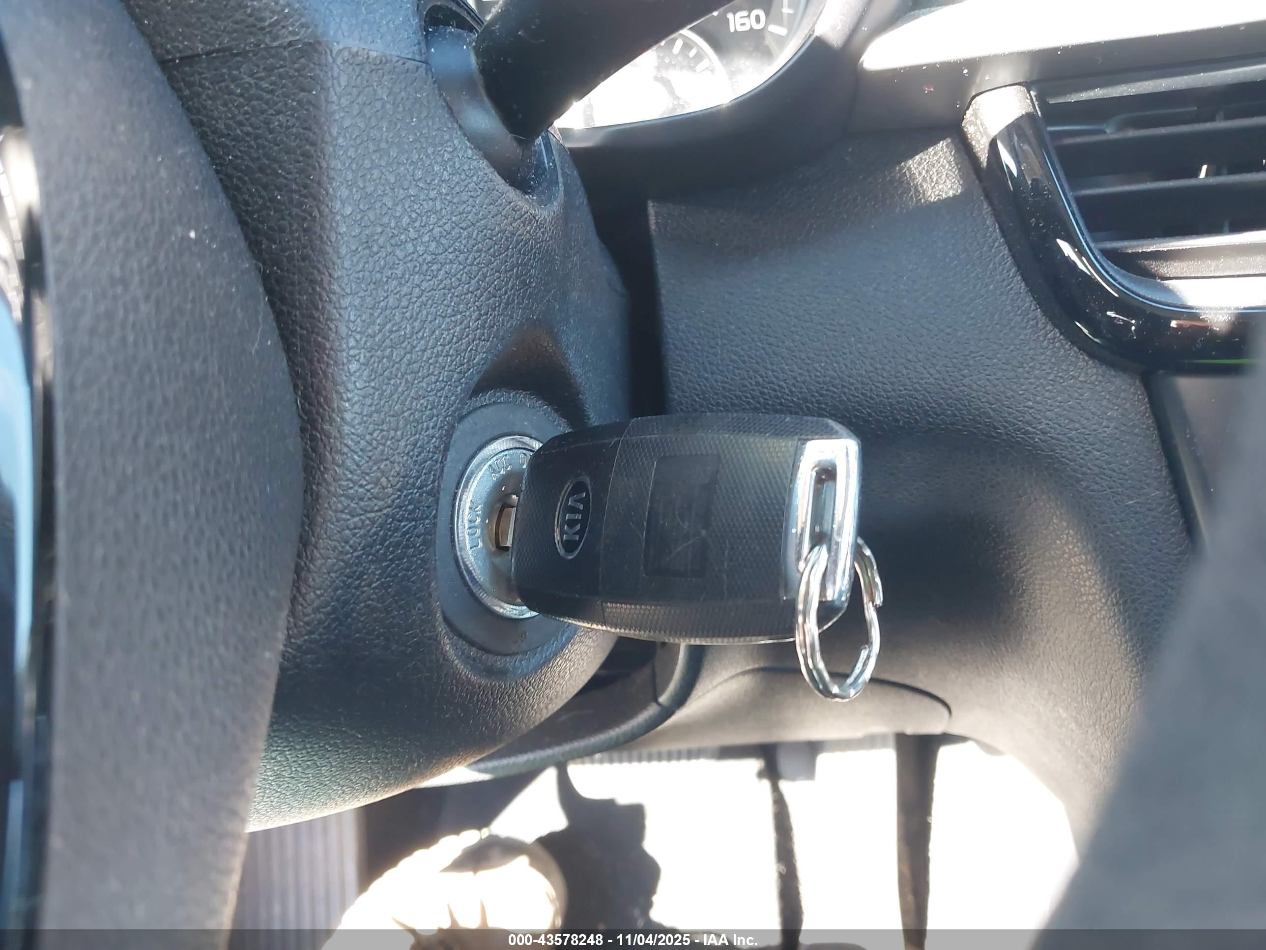 KIA OPTIMA image 11