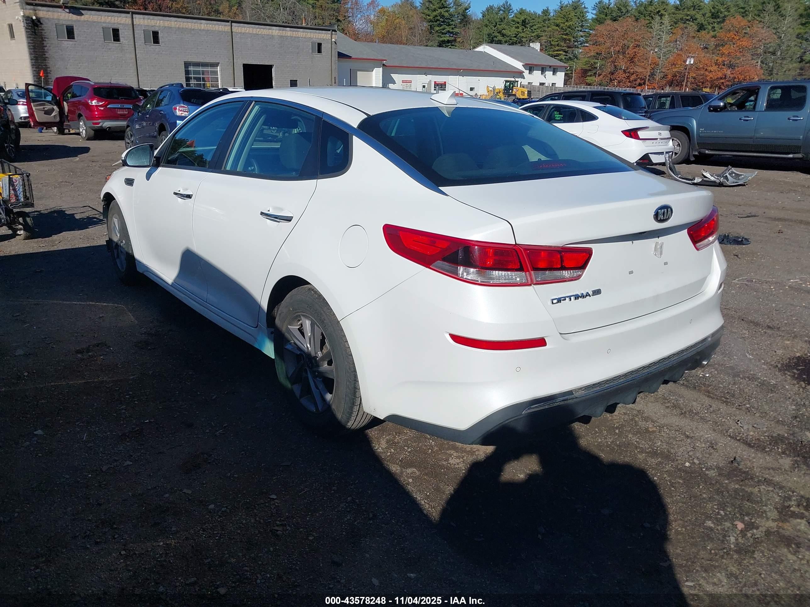 KIA OPTIMA image 3