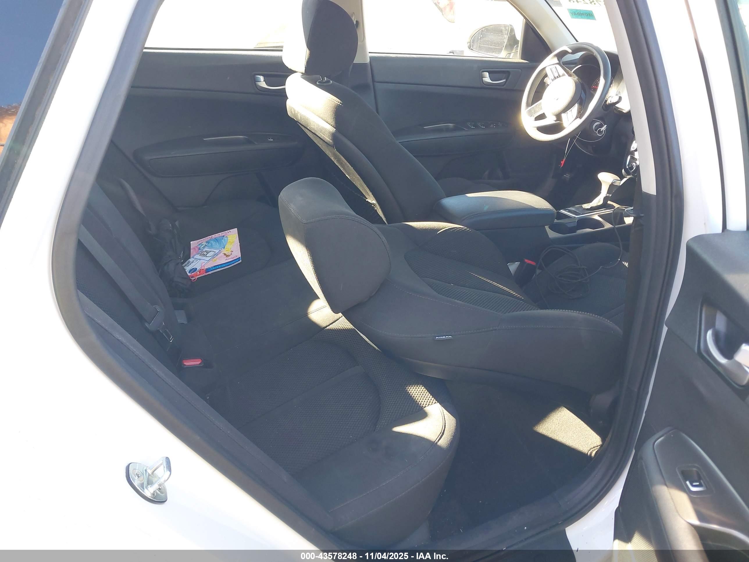 KIA OPTIMA image 8