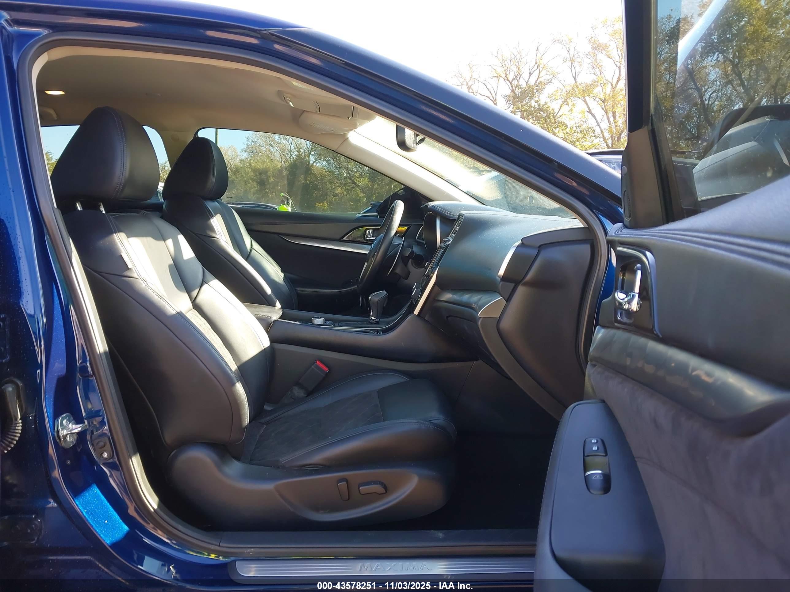 NISSAN MAXIMA image 5