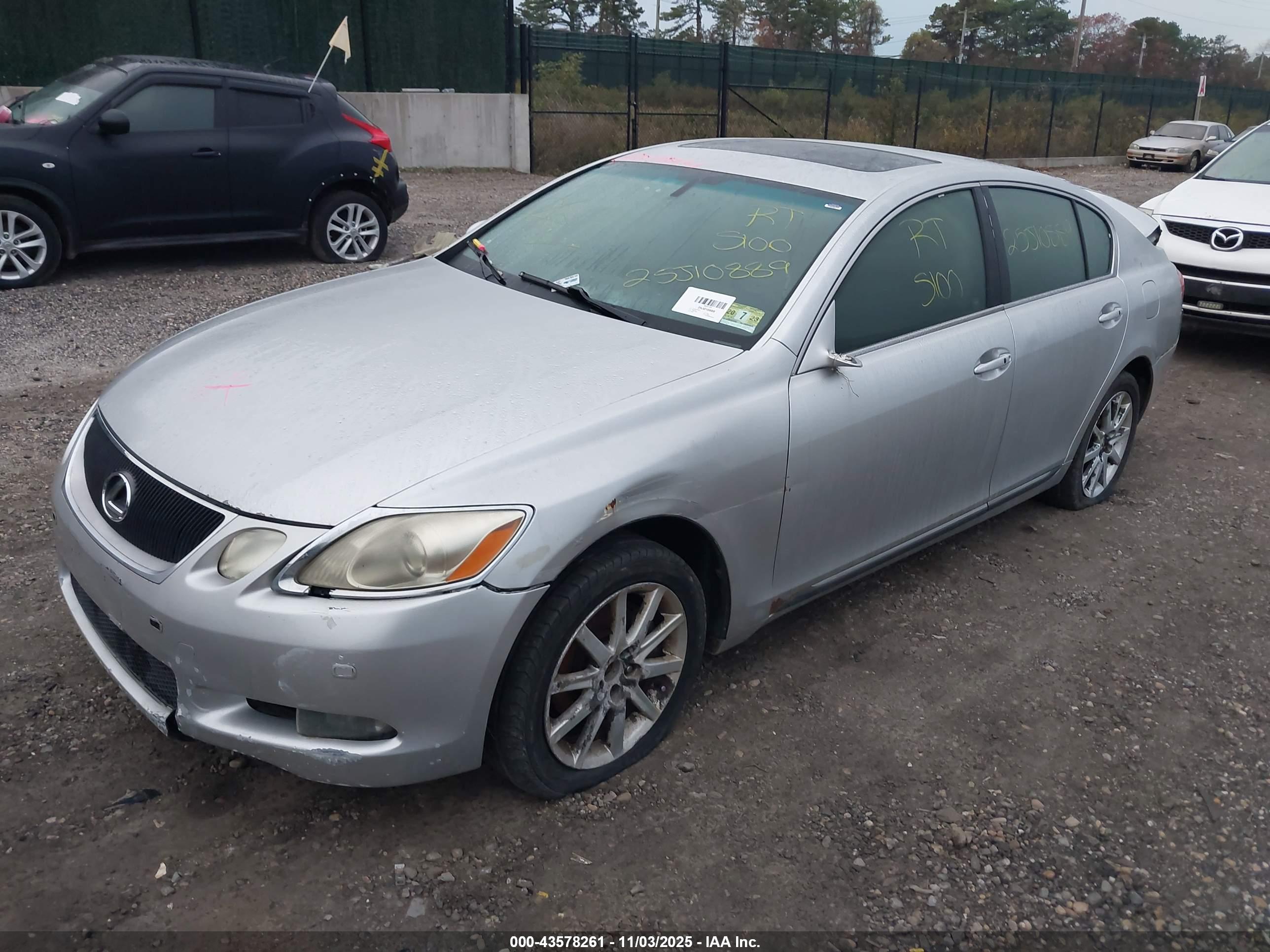 LEXUS GS image 2