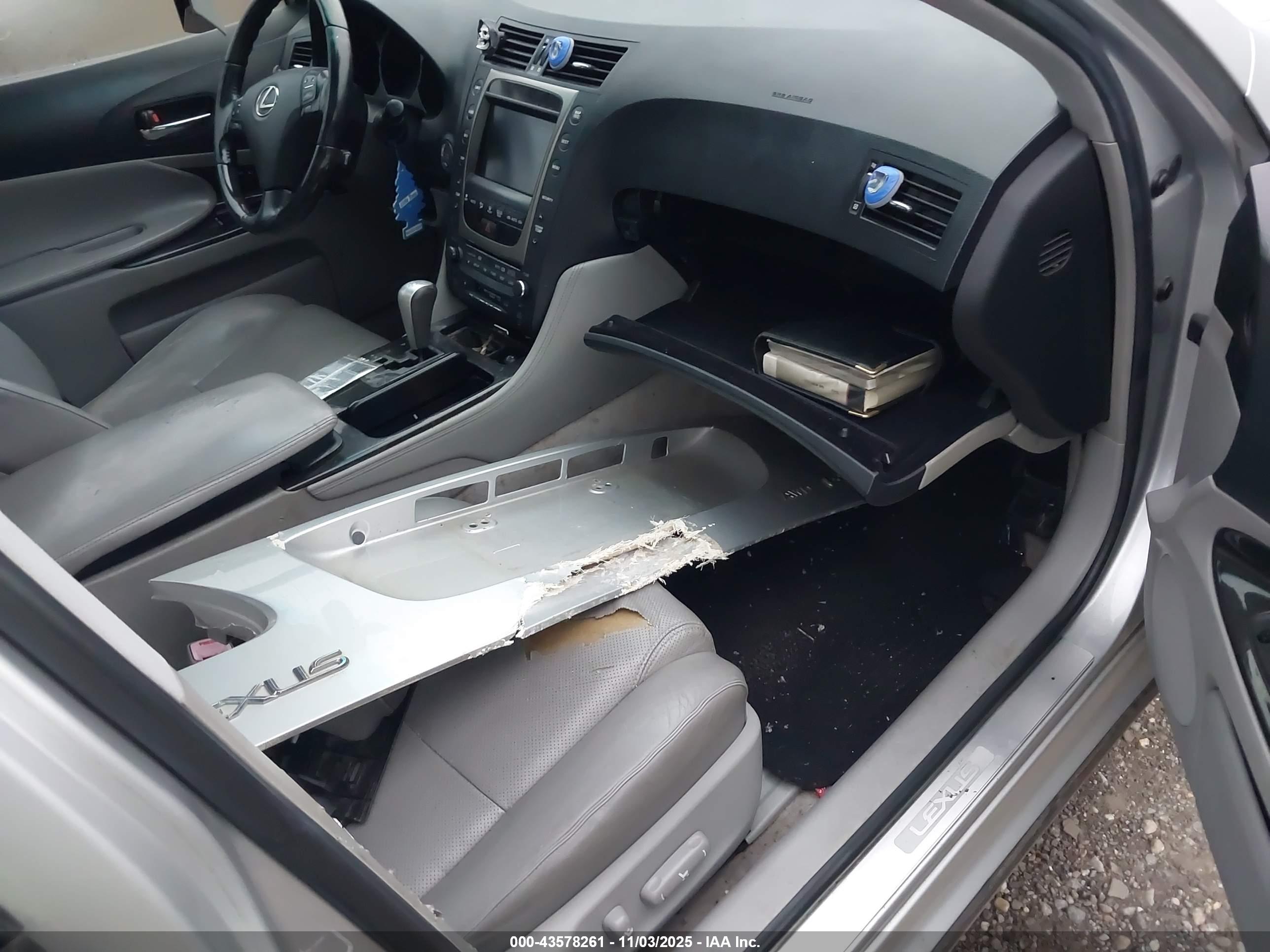 LEXUS GS image 5