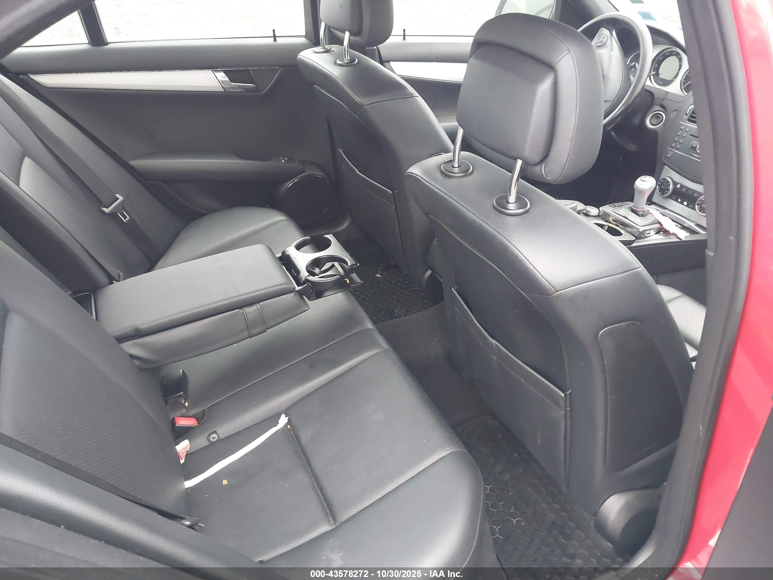 MERCEDES-BENZ C image 8