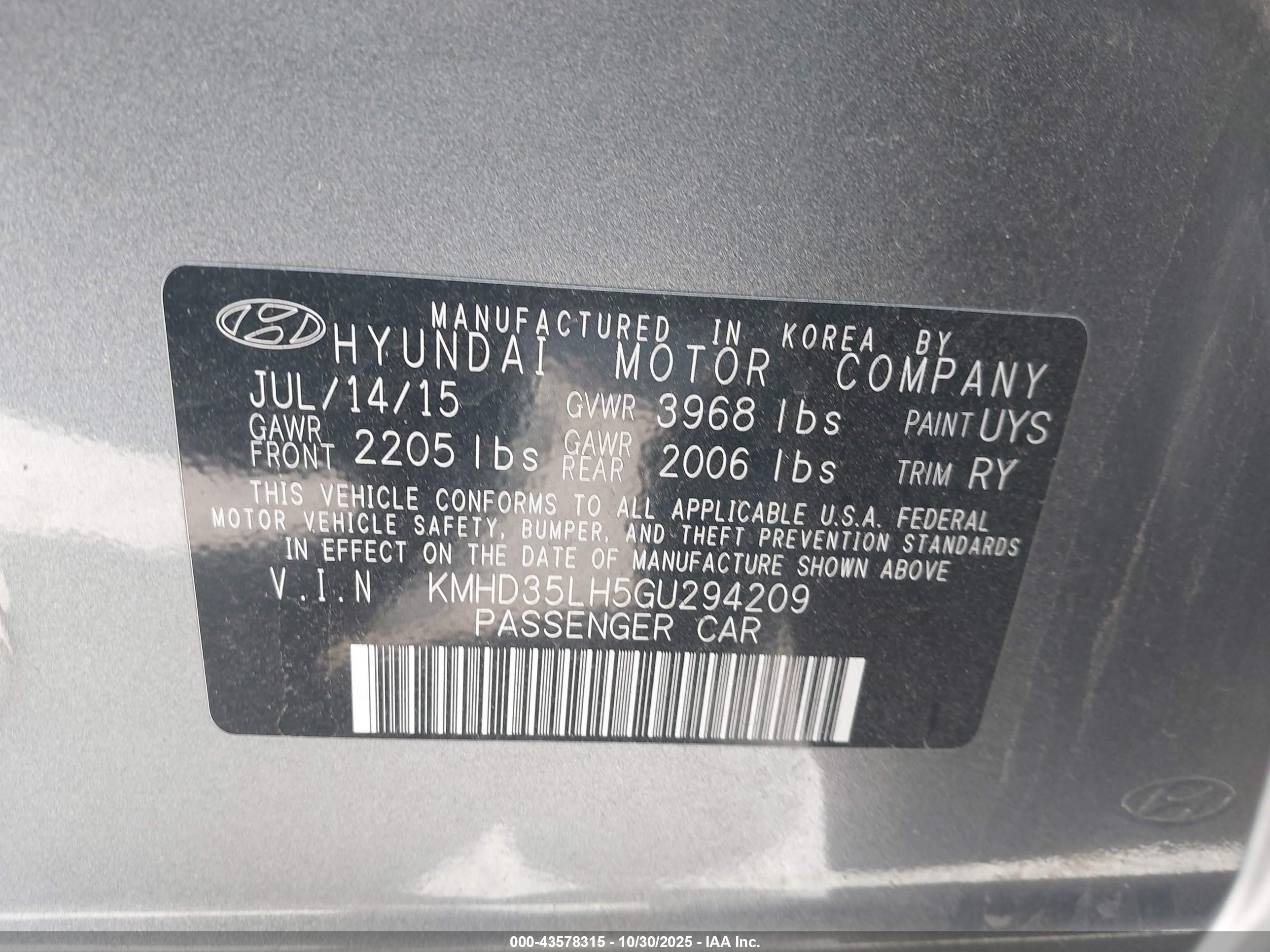 HYUNDAI ELANTRA image 9