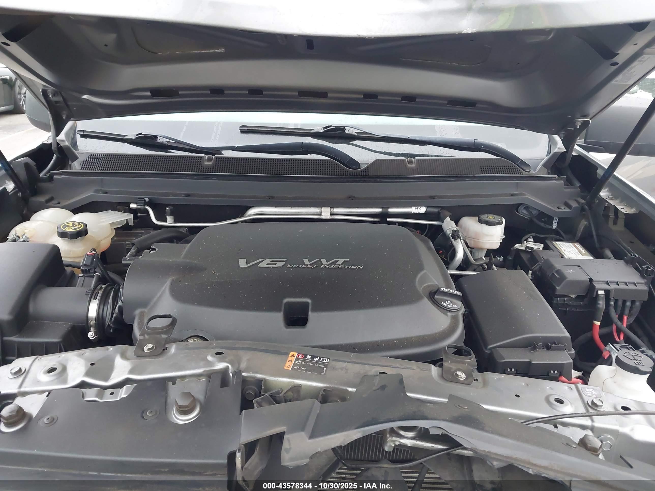 CHEVROLET COLORADO image 10