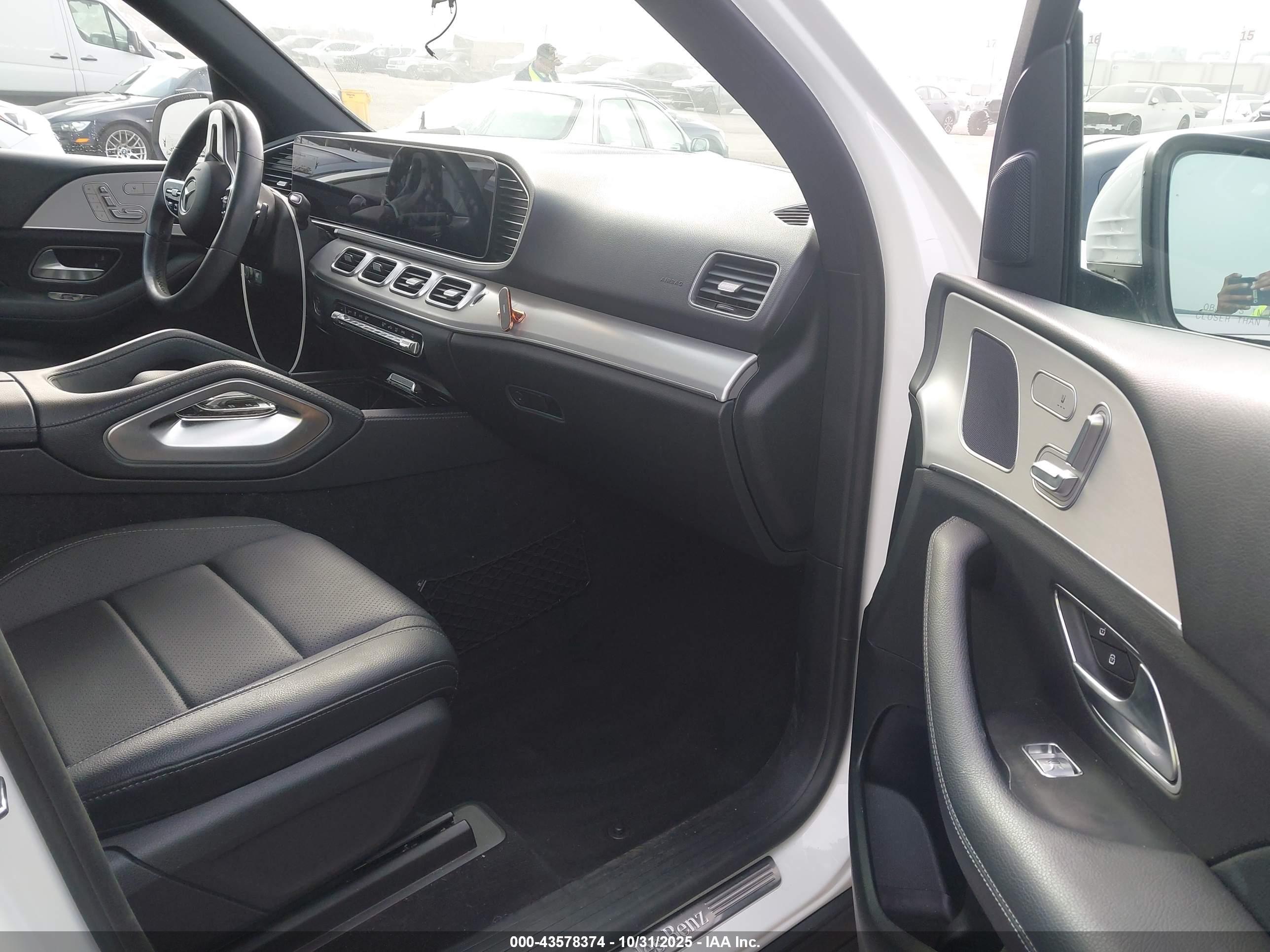 MERCEDES-BENZ GLE image 5