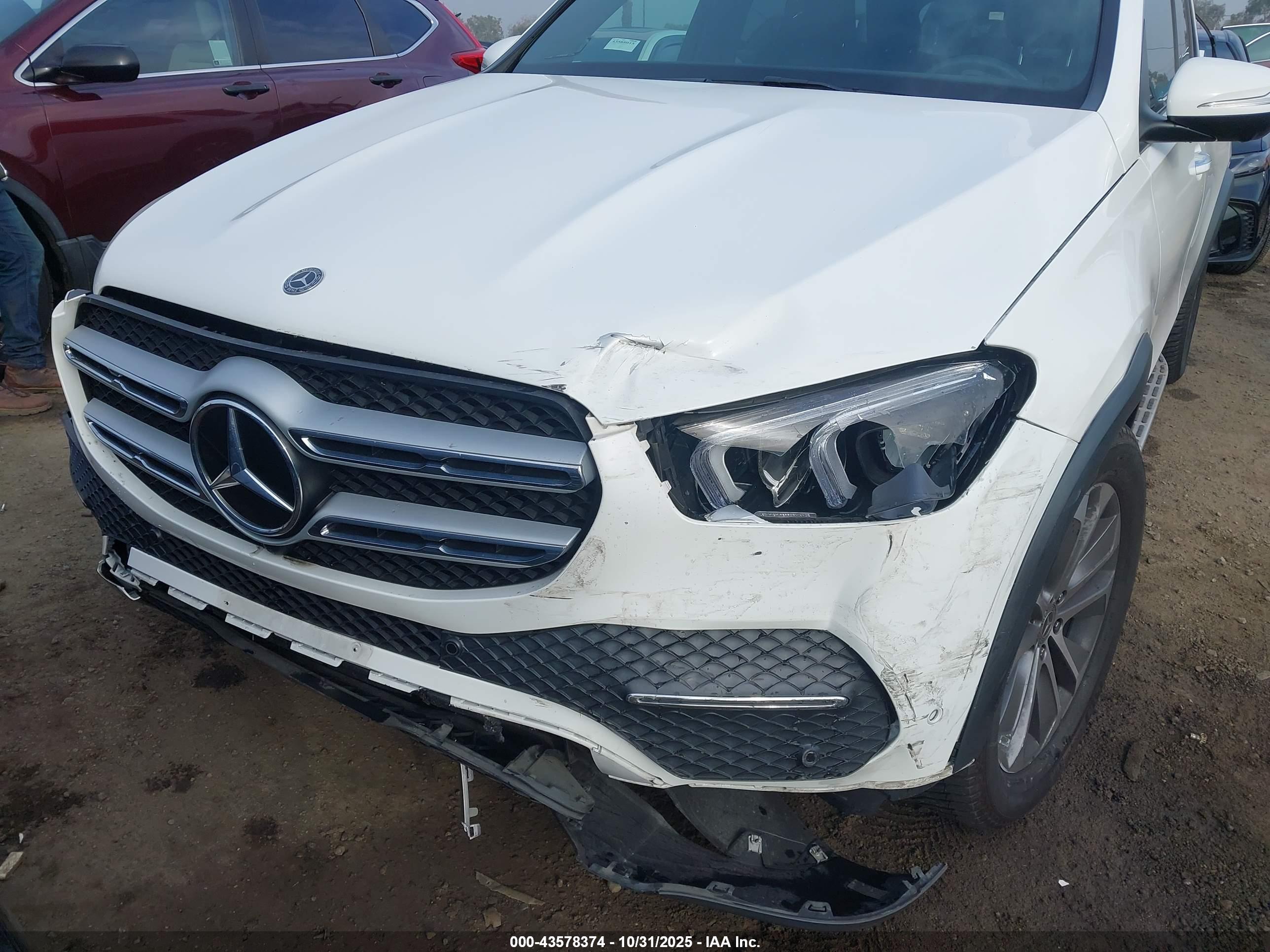 MERCEDES-BENZ GLE image 6