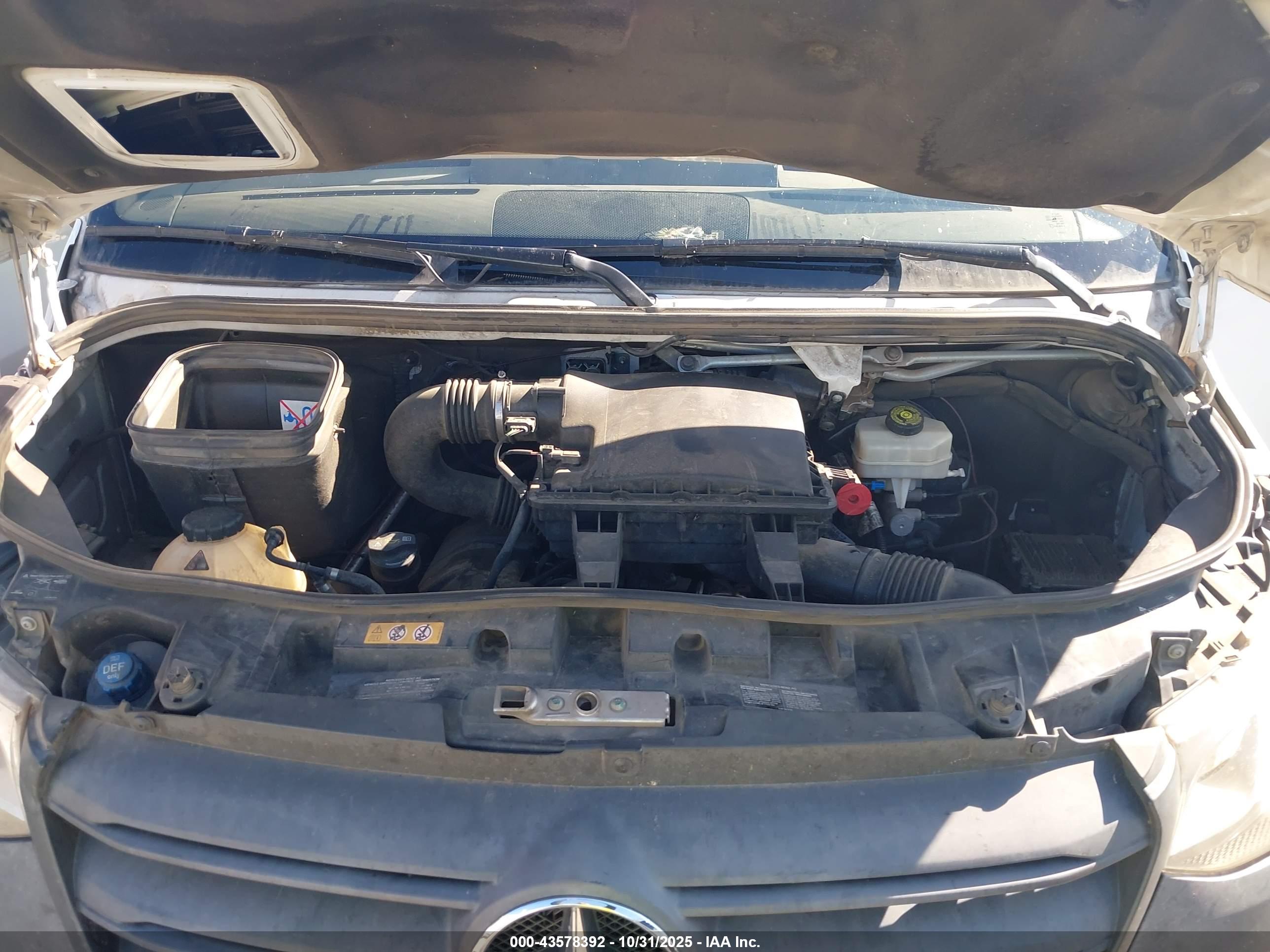 MERCEDES-BENZ SPRINTER image 10