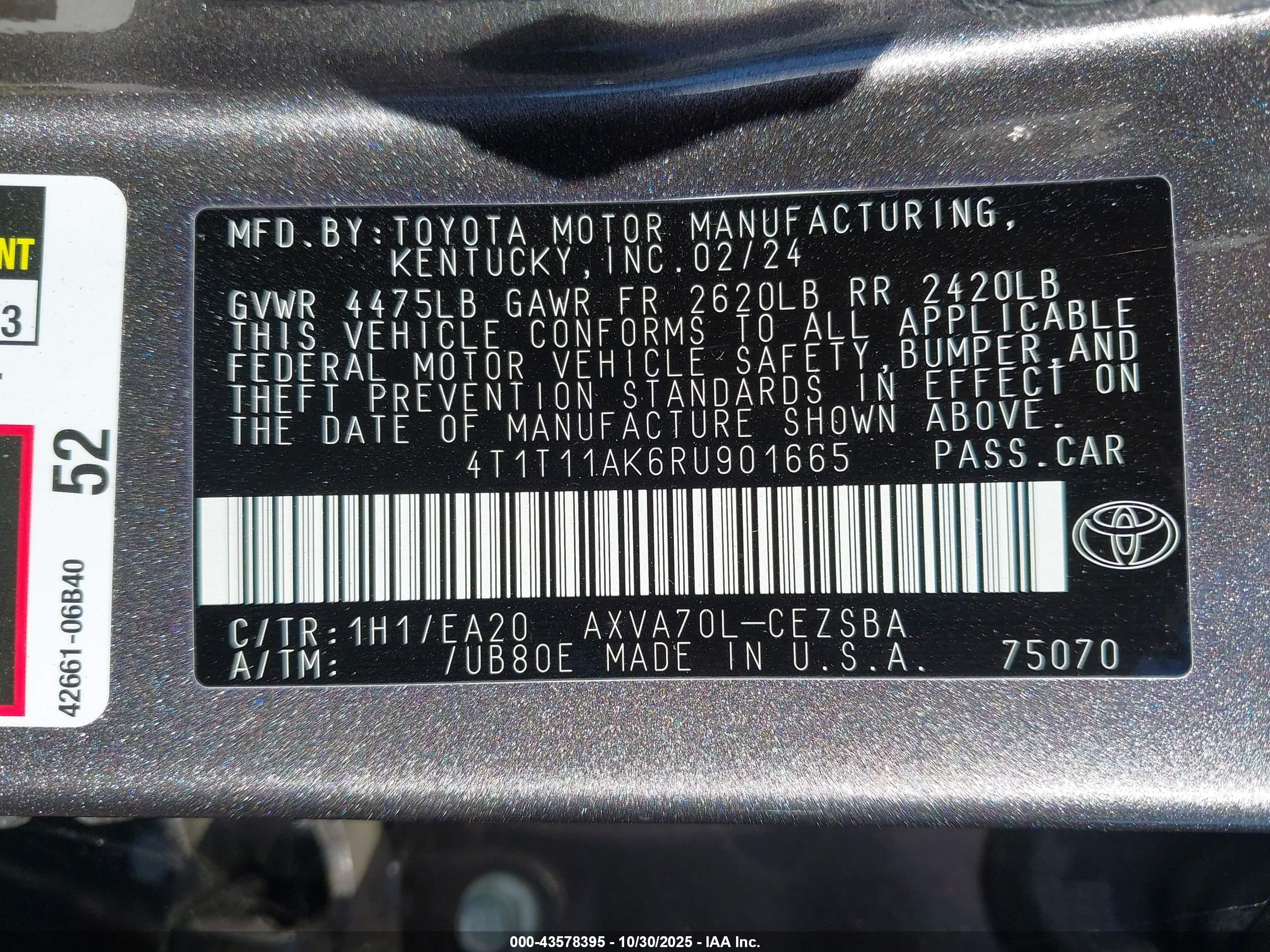 TOYOTA CAMRY image 9