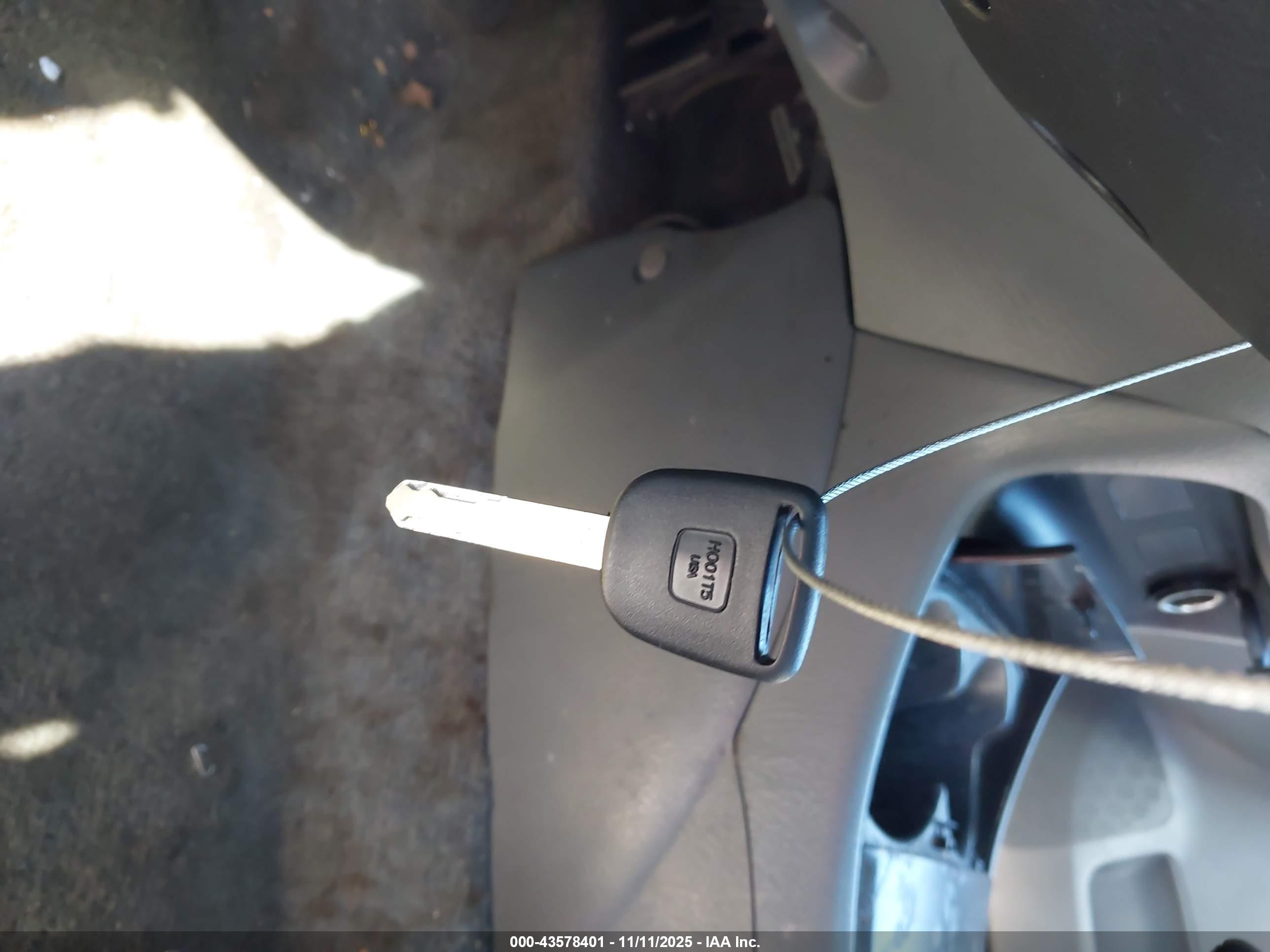 HONDA CIVIC image 11