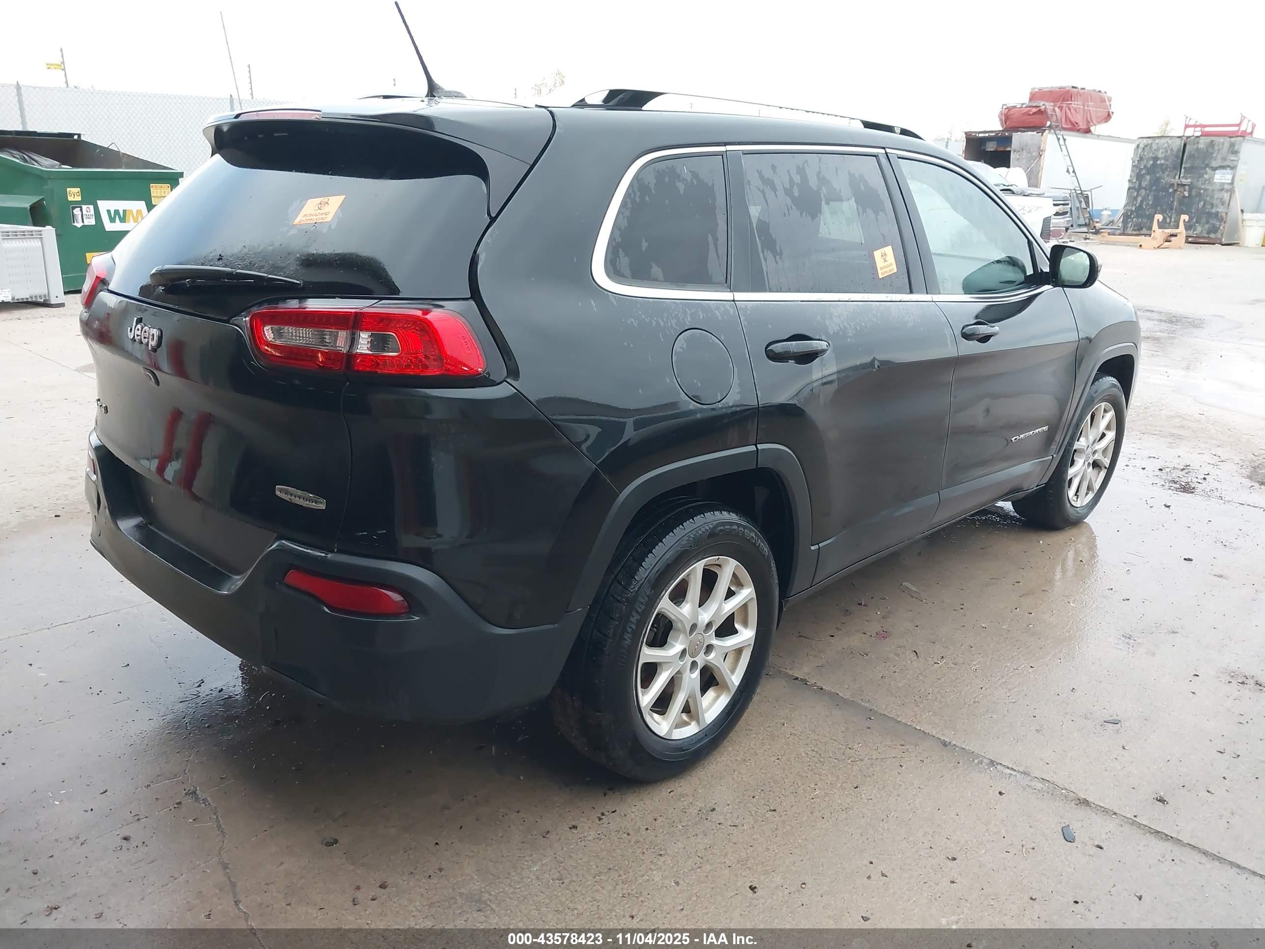 JEEP CHEROKEE image 4
