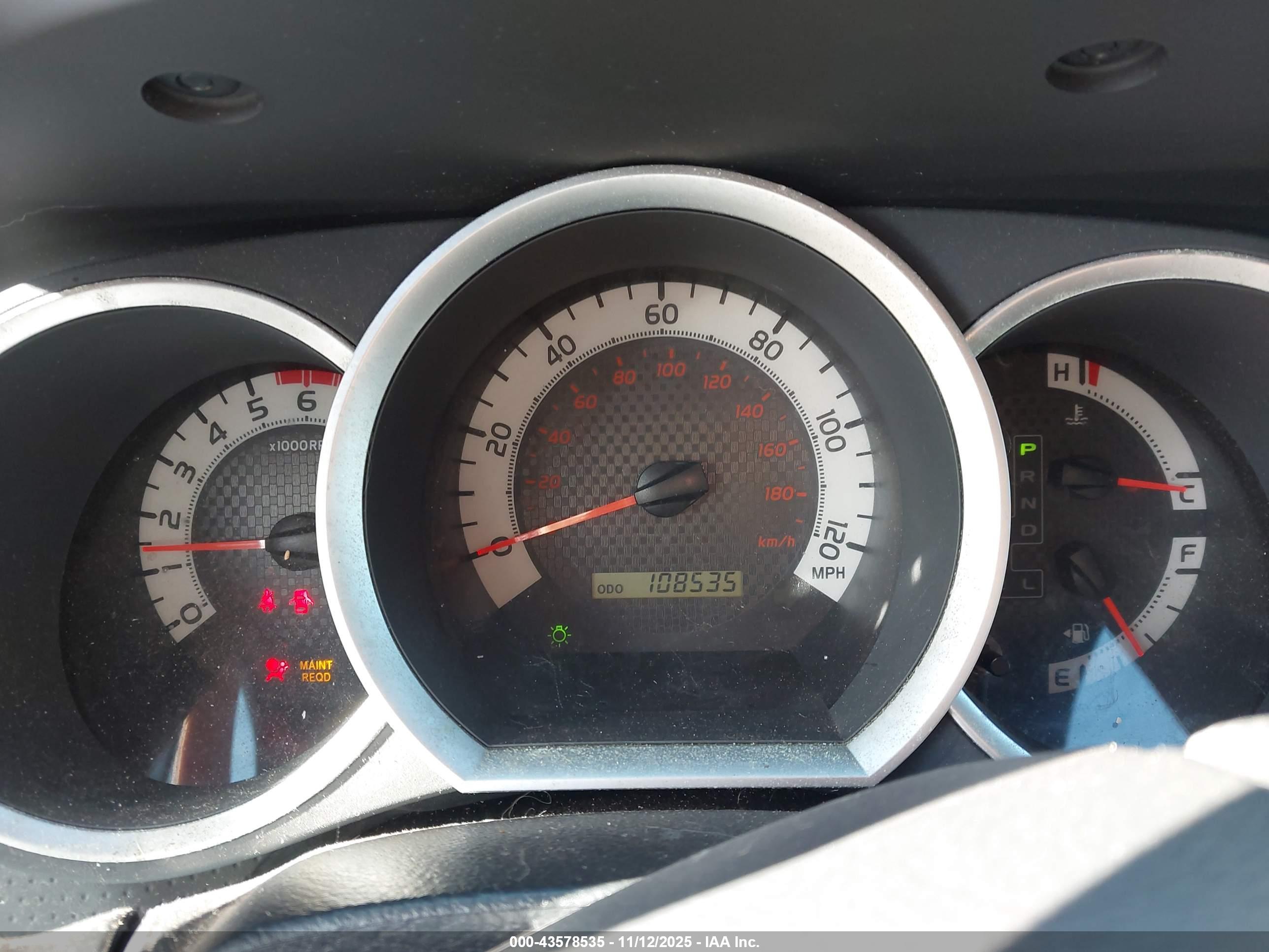 TOYOTA TACOMA image 7