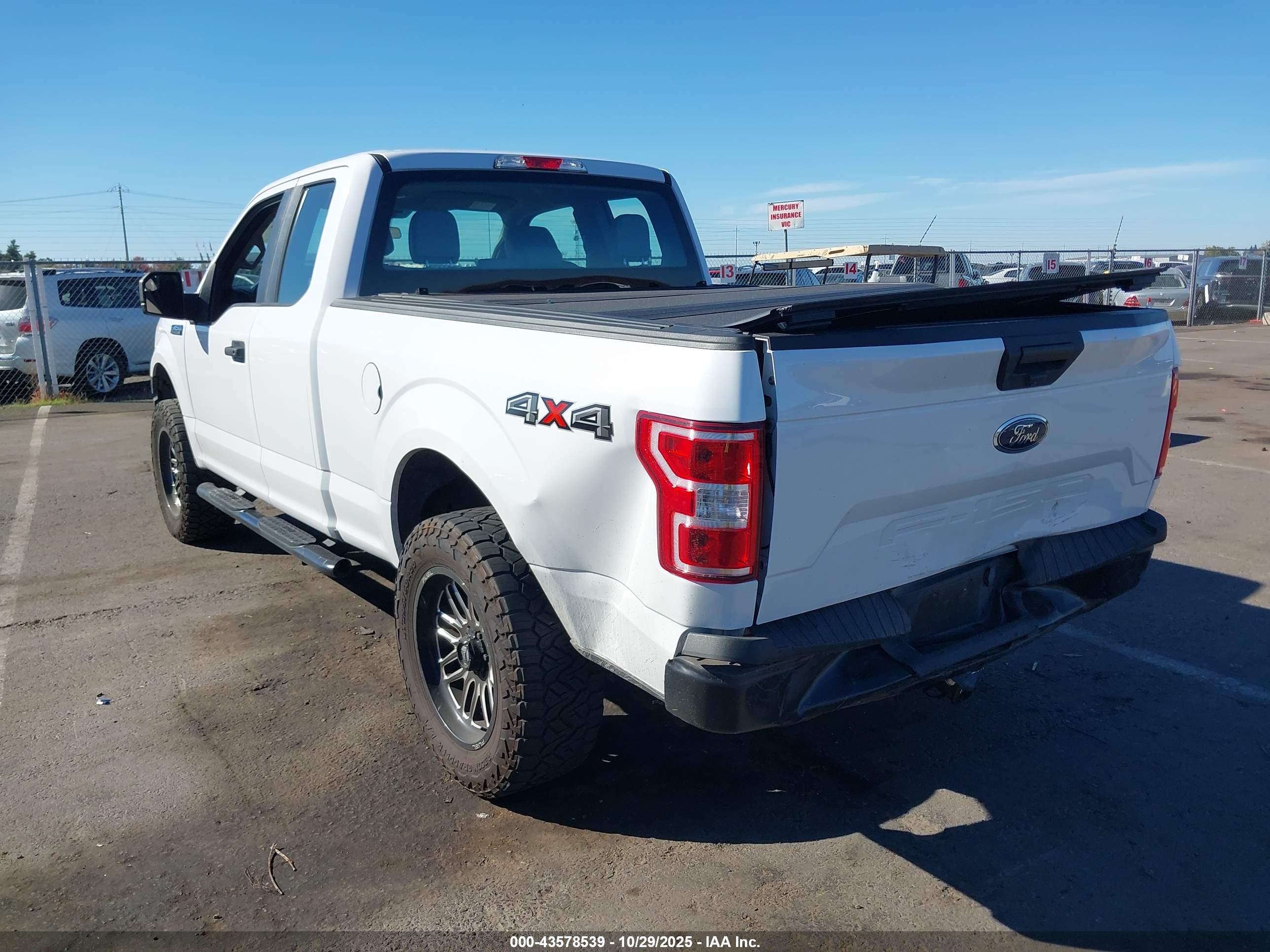 FORD F-150 image 3