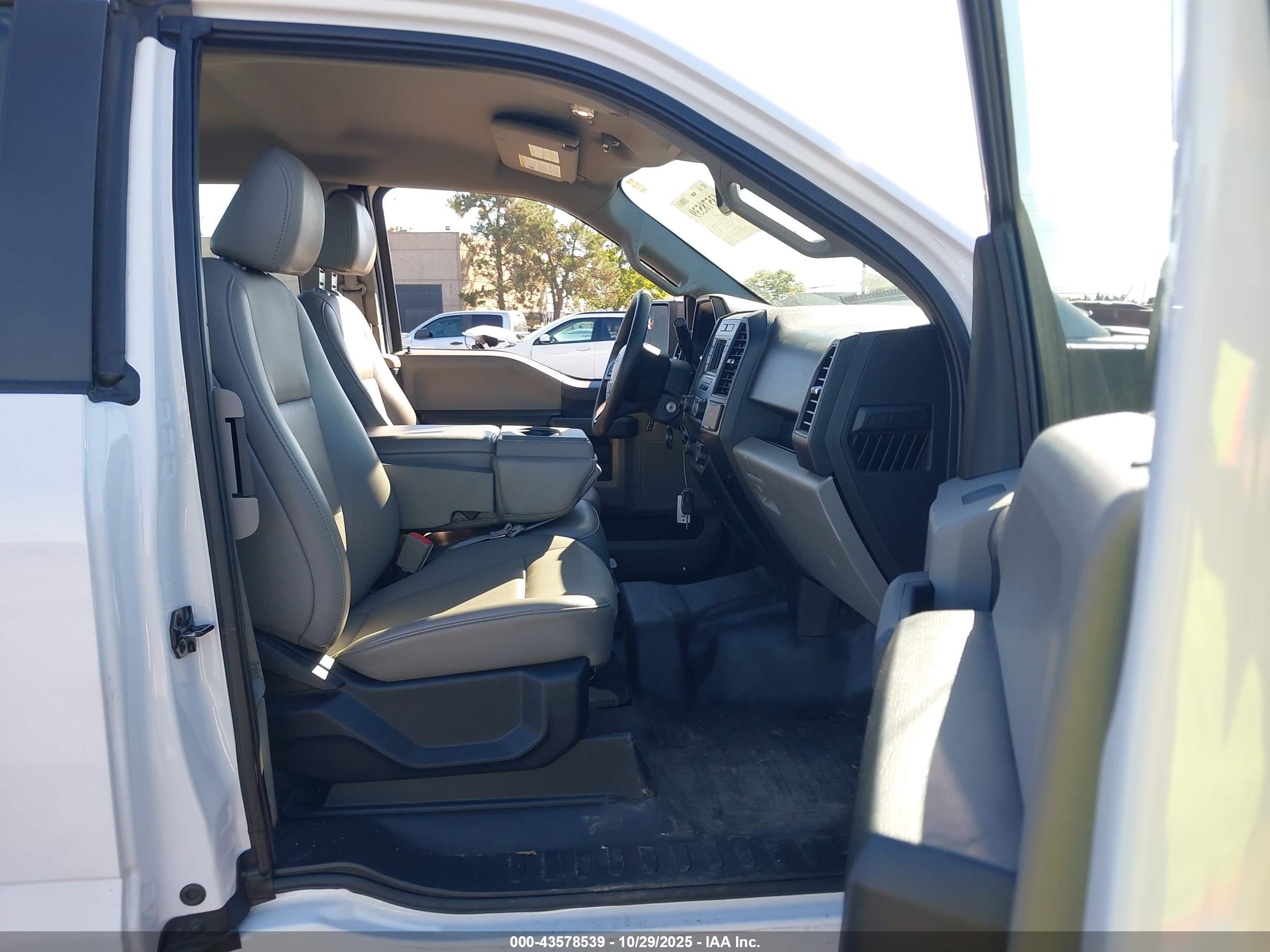FORD F-150 image 5