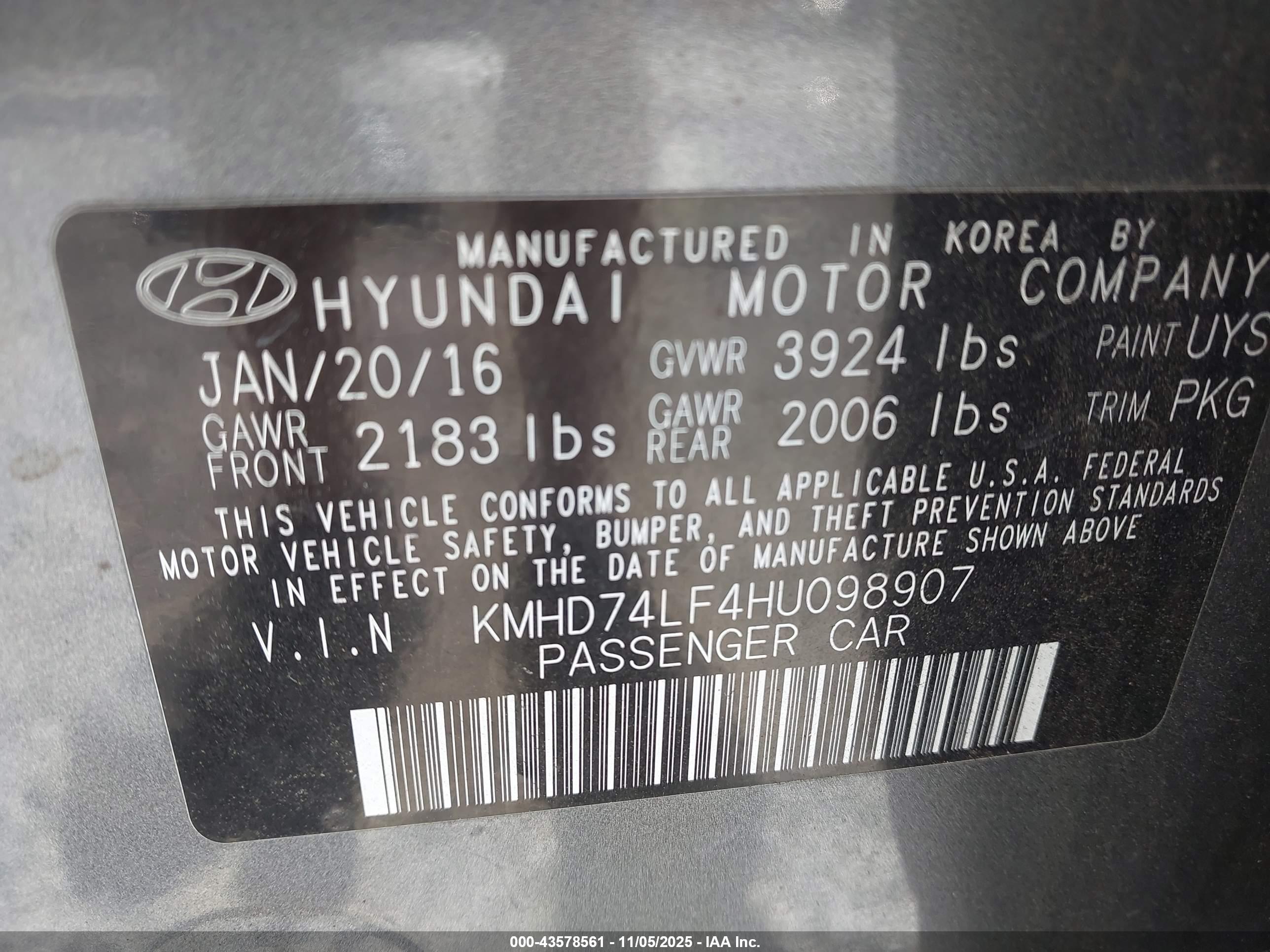 HYUNDAI ELANTRA image 9