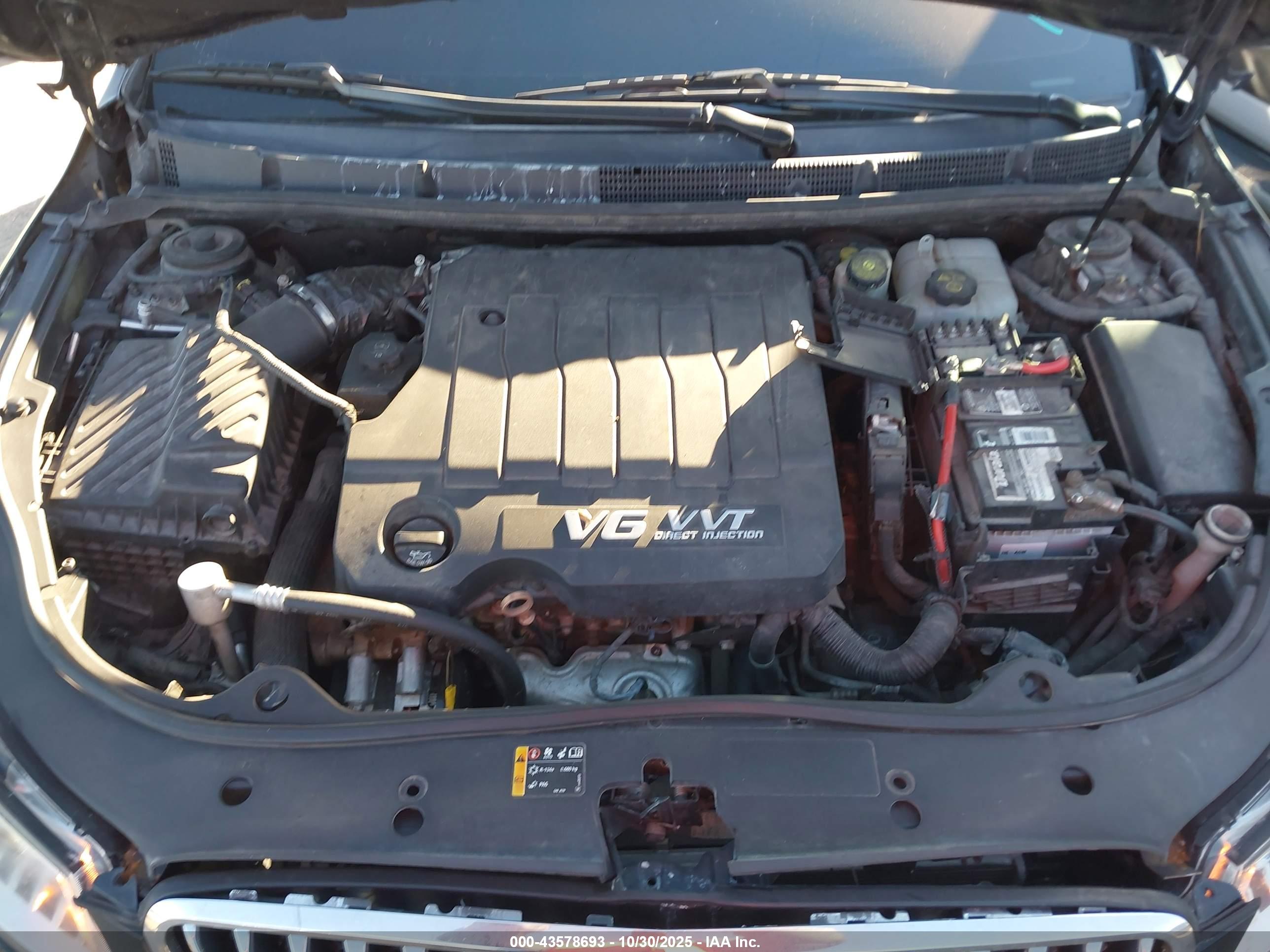 BUICK LACROSSE image 10