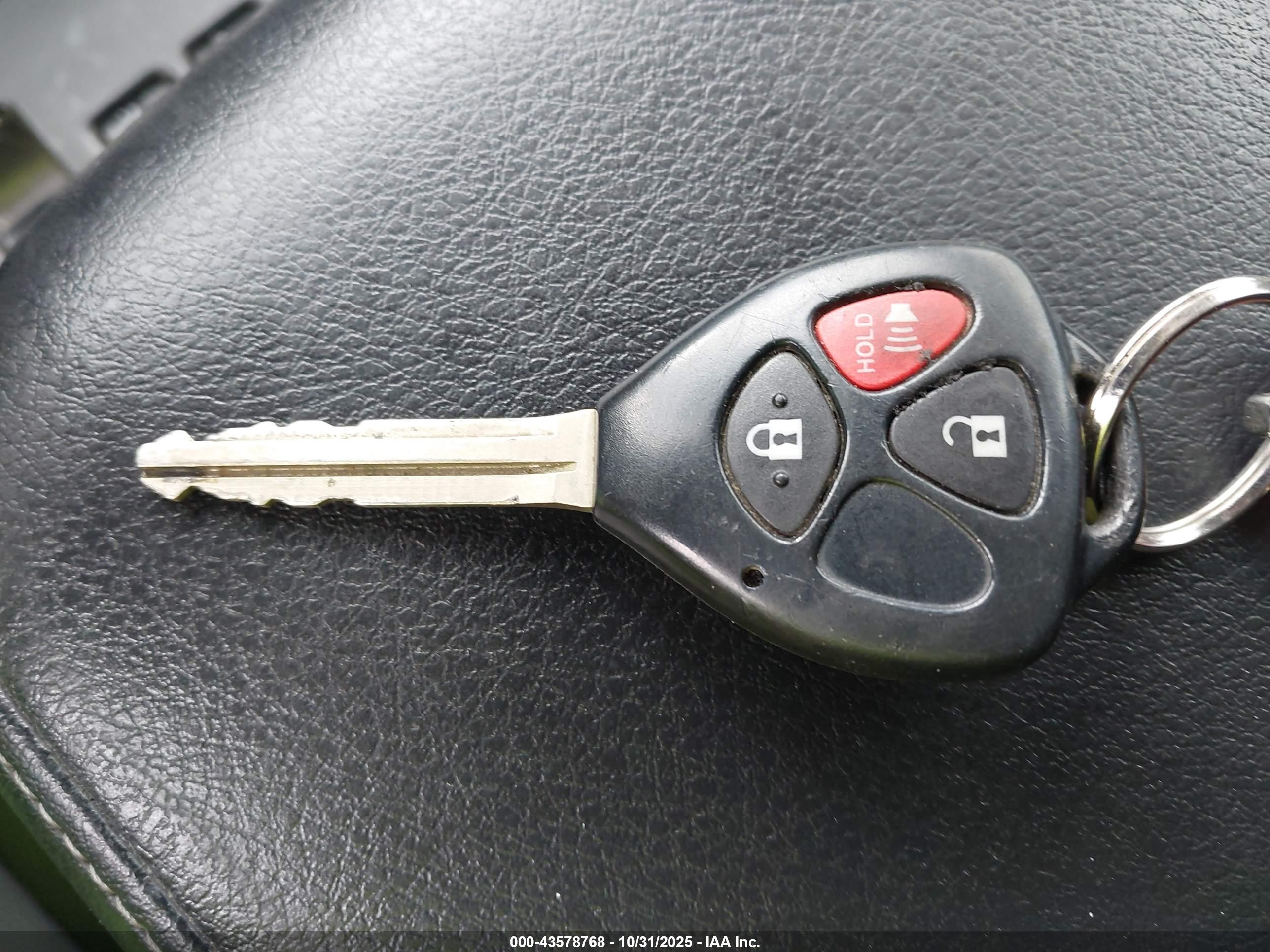 TOYOTA 4RUNNER image 11