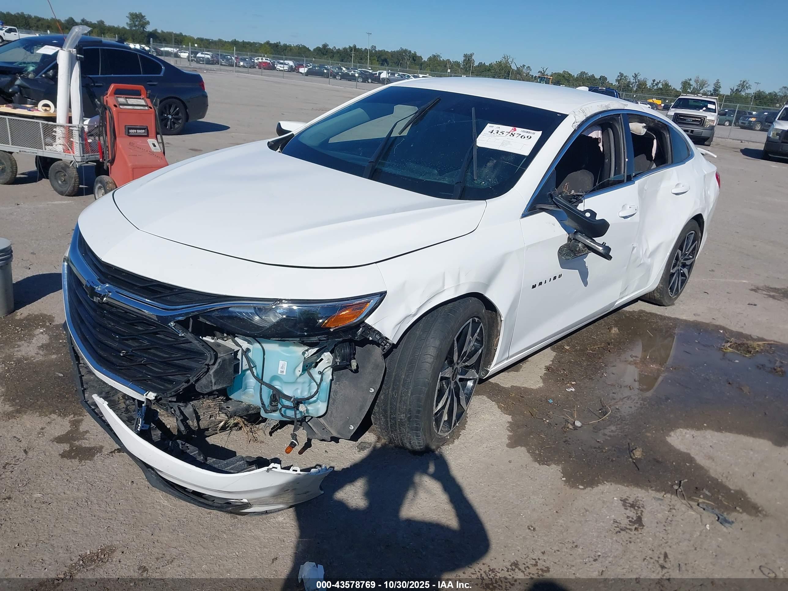 CHEVROLET MALIBU image 2