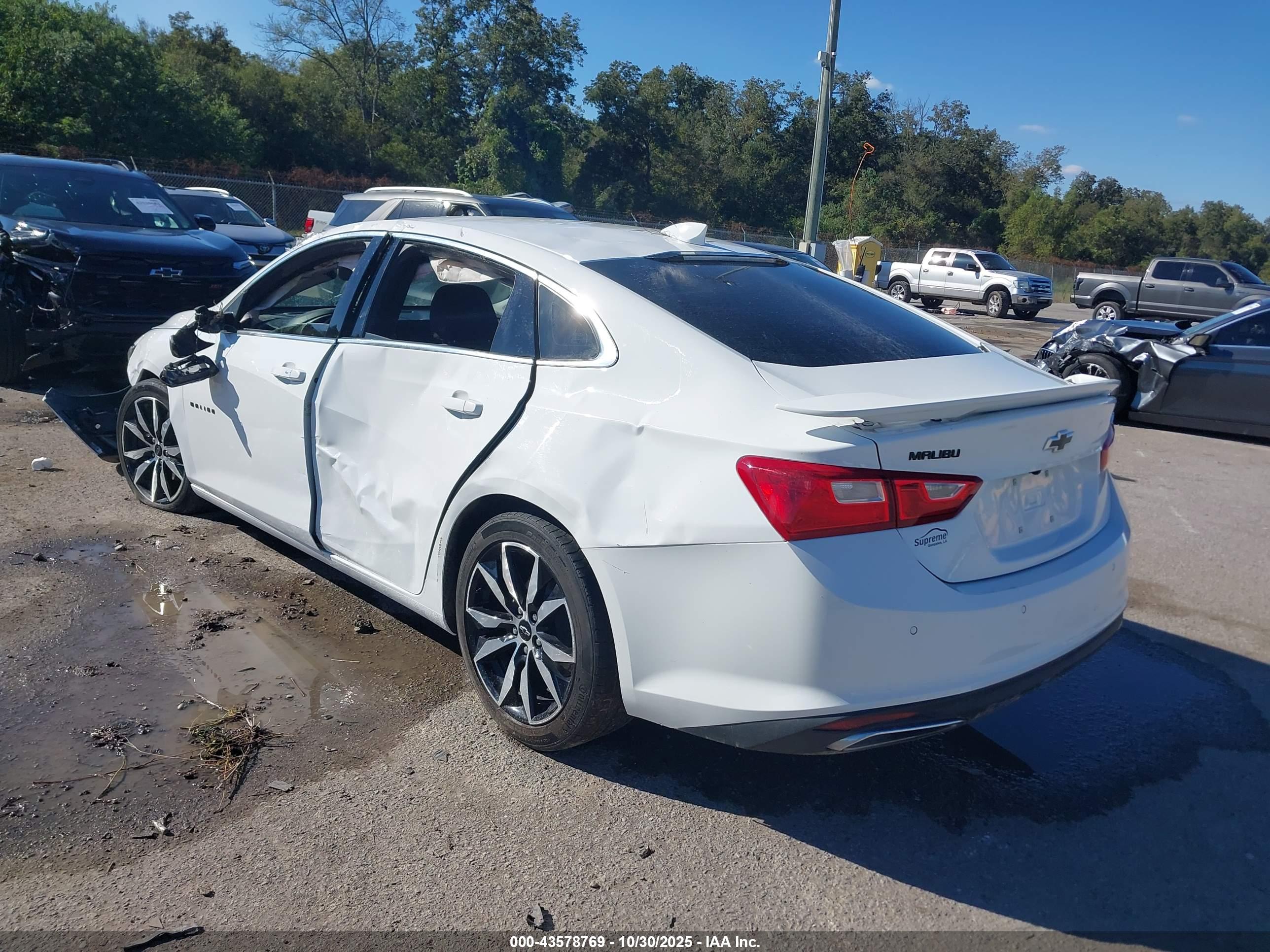 CHEVROLET MALIBU image 3