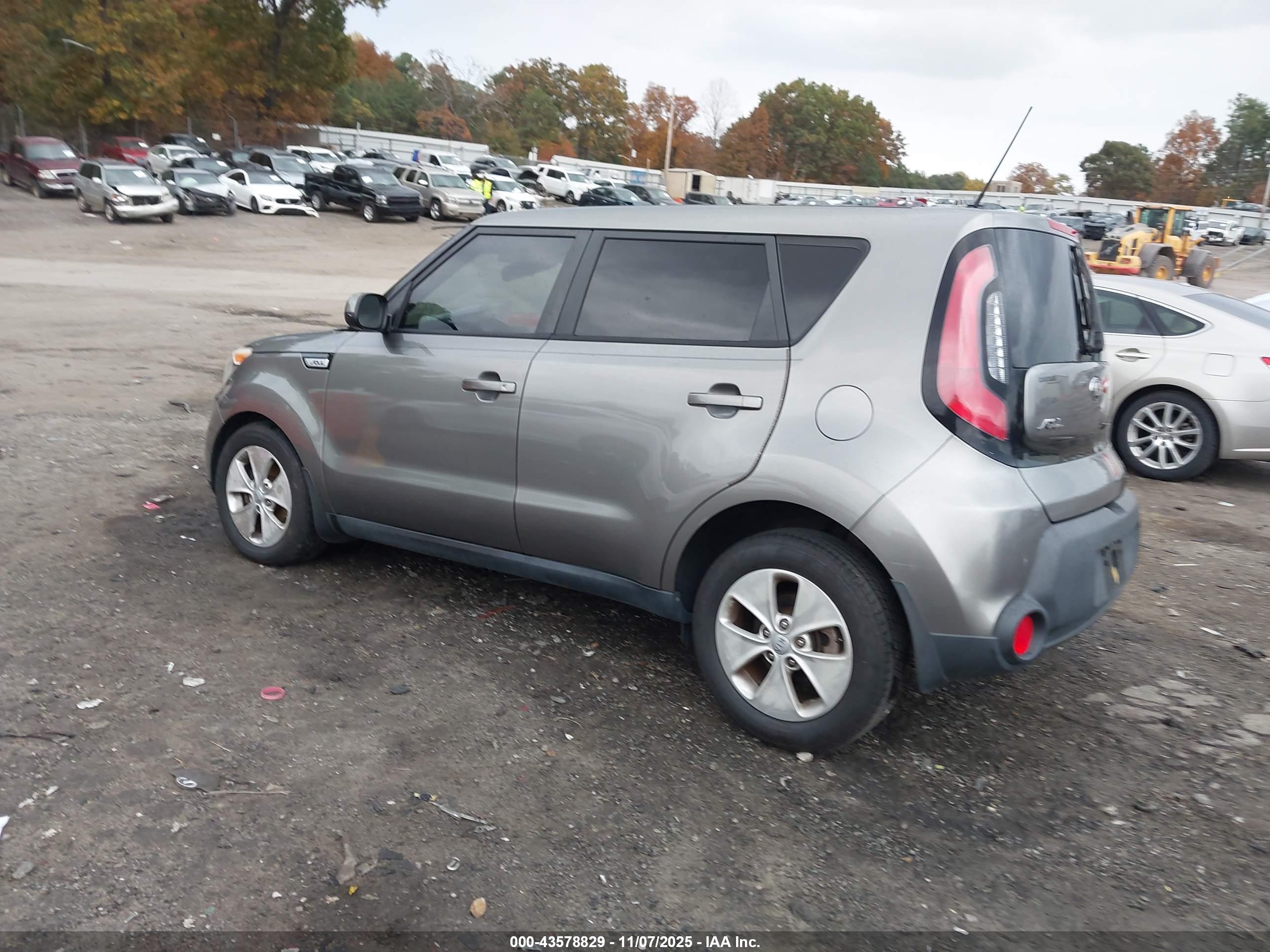 KIA SOUL image 3