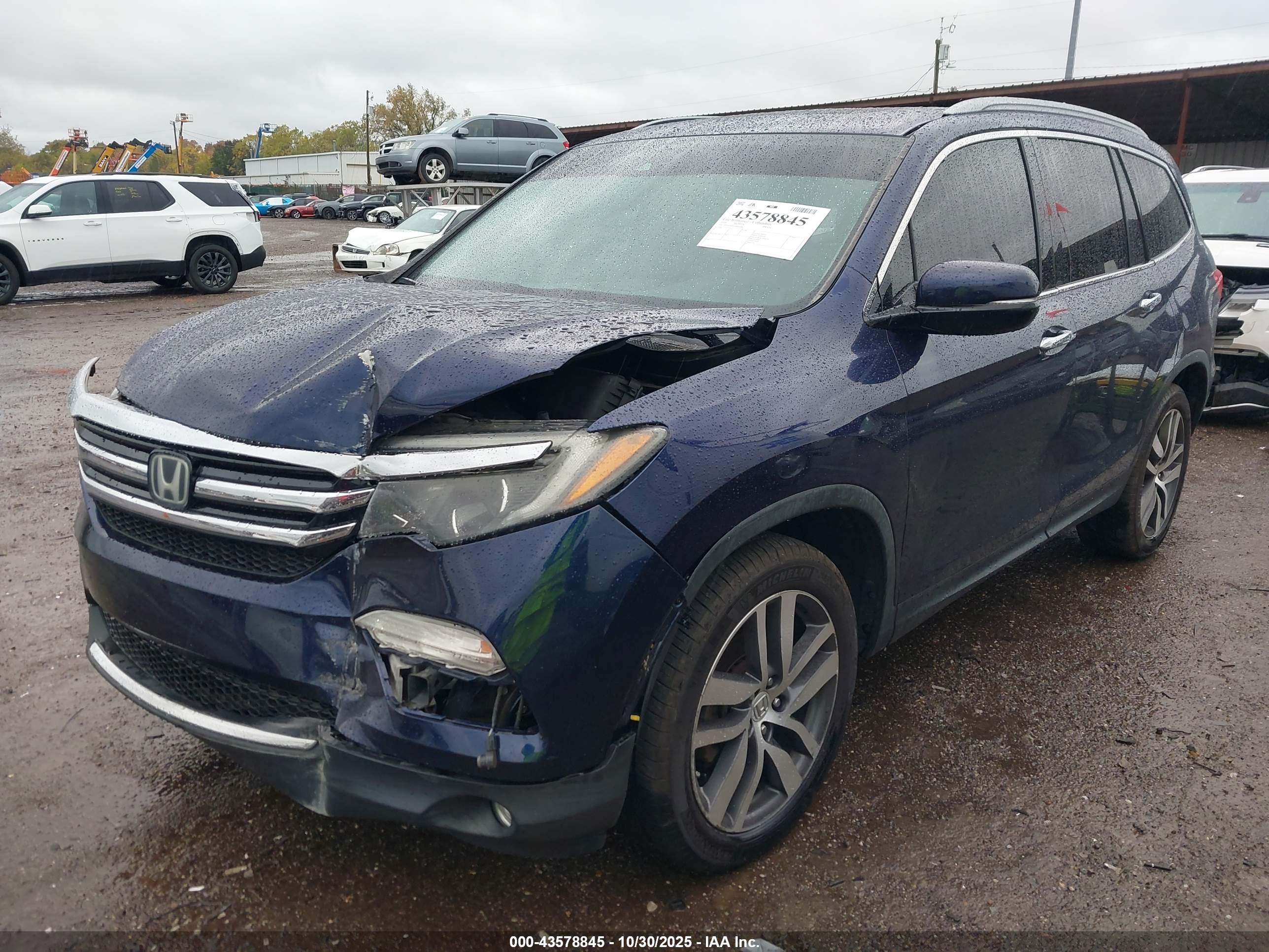 HONDA PILOT image 2