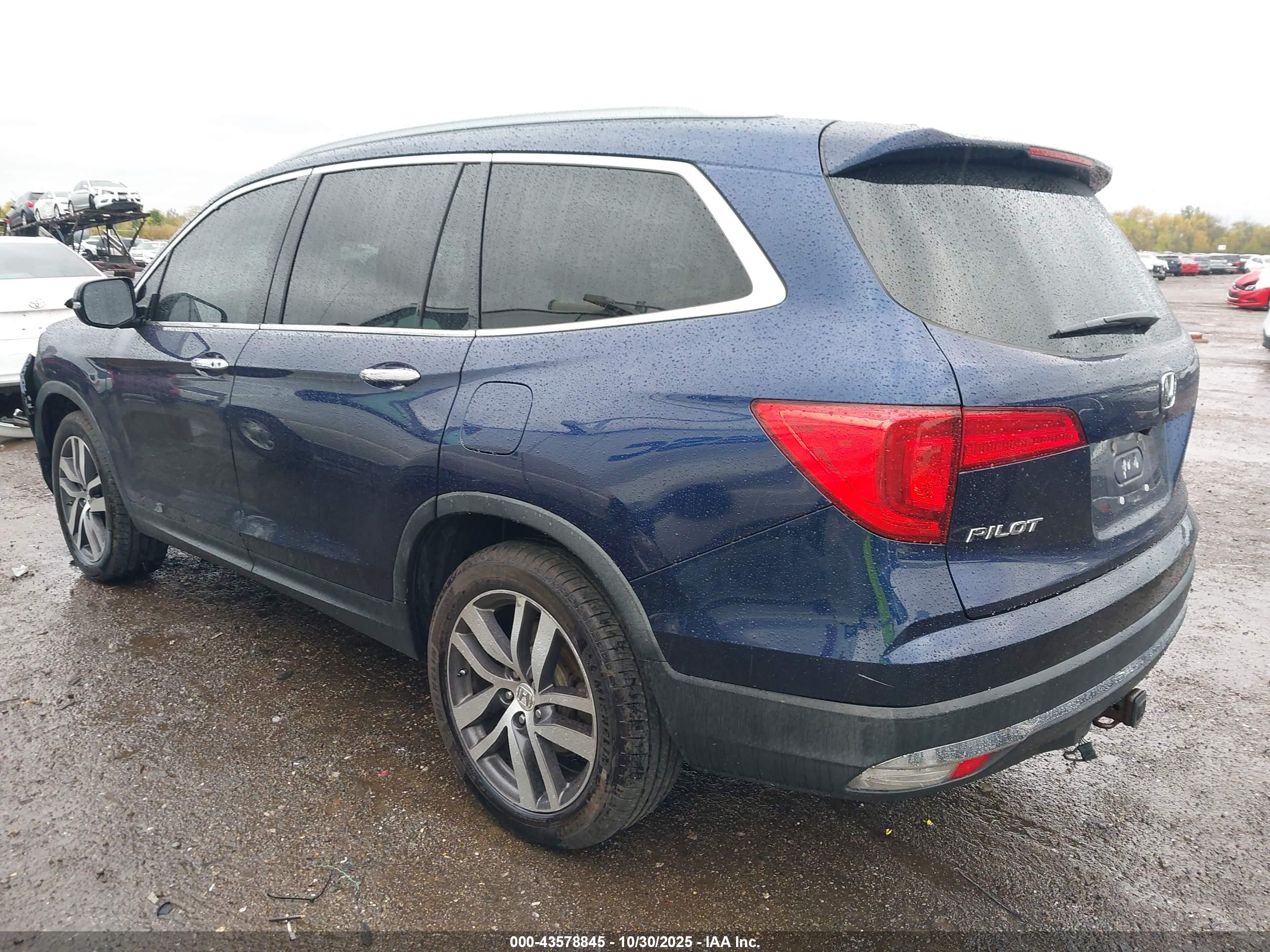 HONDA PILOT image 3