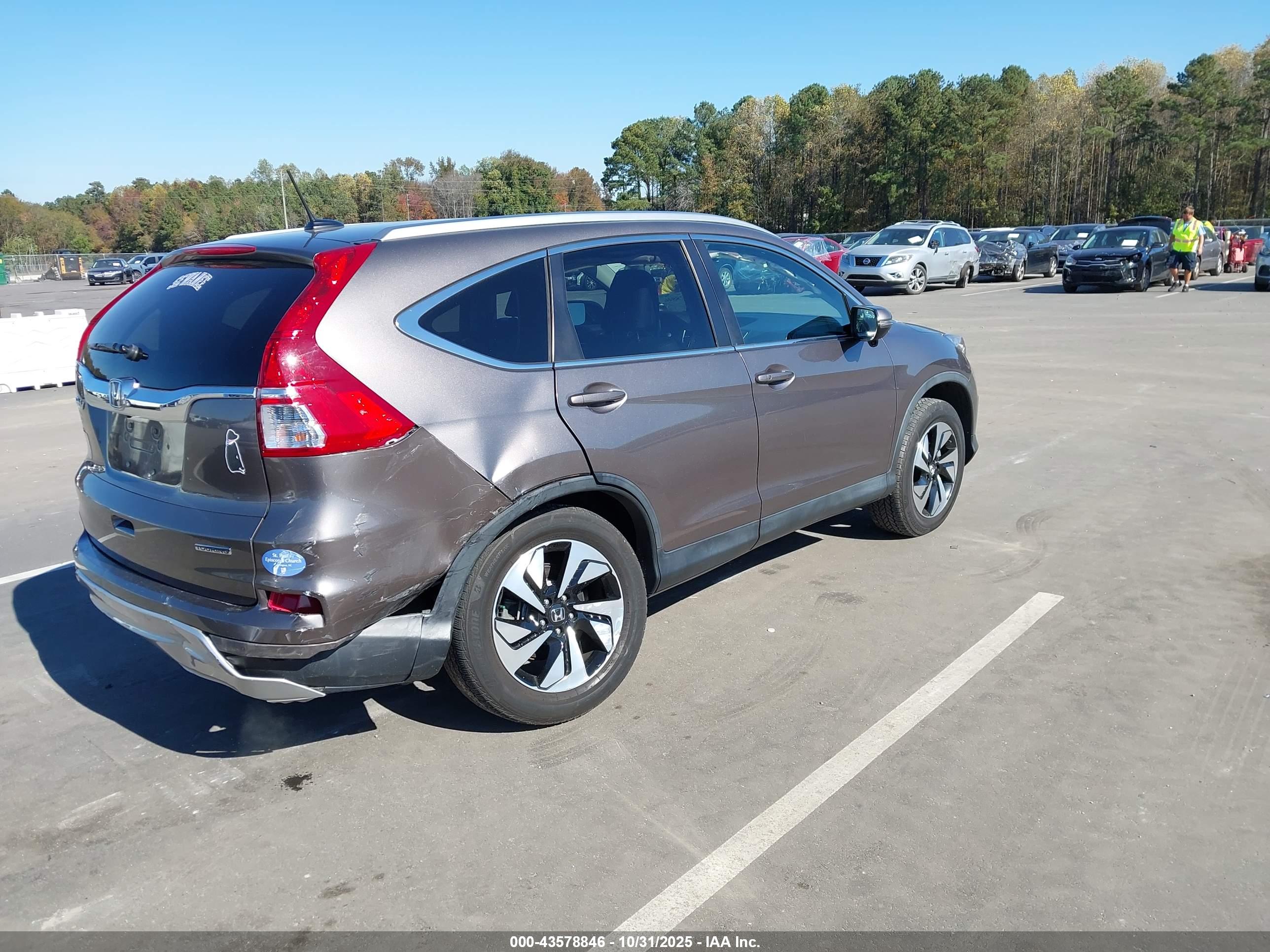 HONDA CR-V image 4