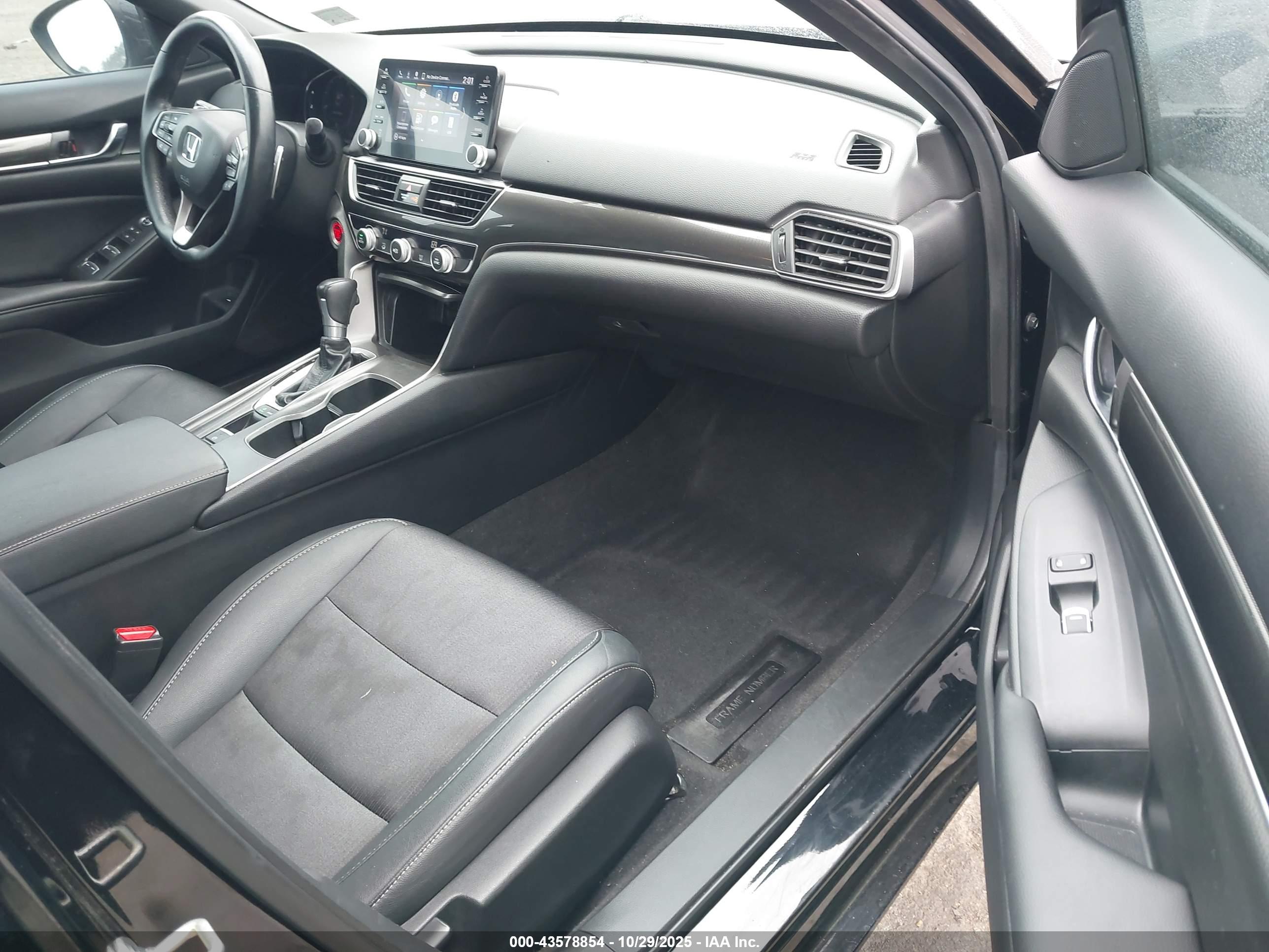 HONDA ACCORD image 5