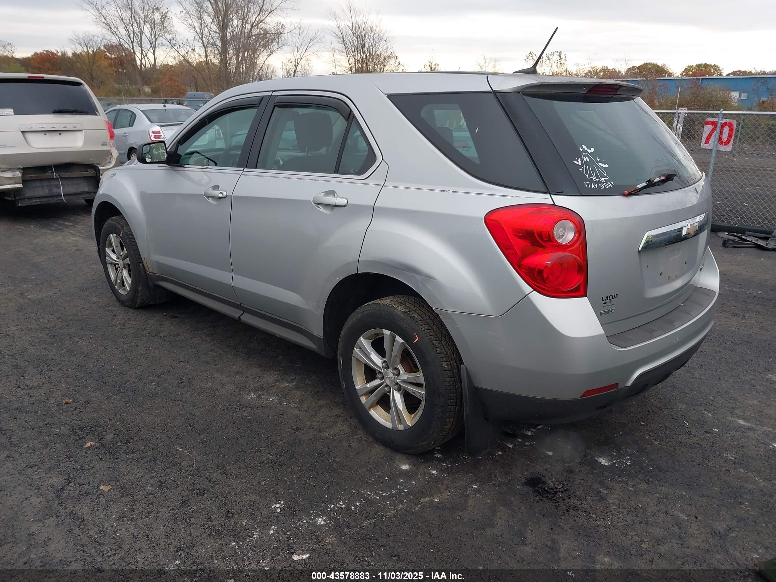 CHEVROLET EQUINOX image 3