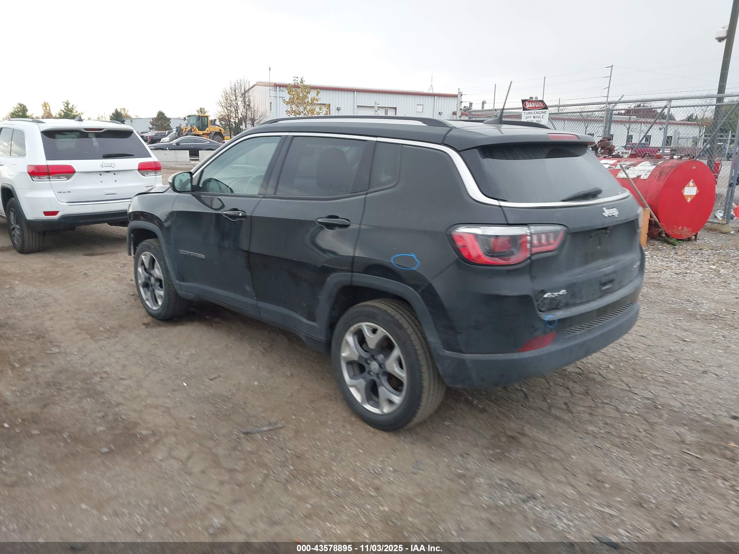 JEEP COMPASS image 3