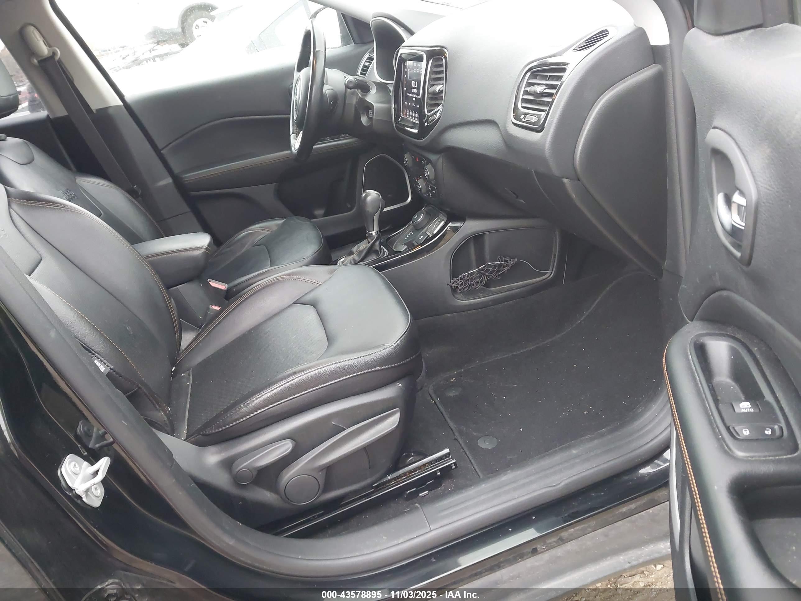 JEEP COMPASS image 5