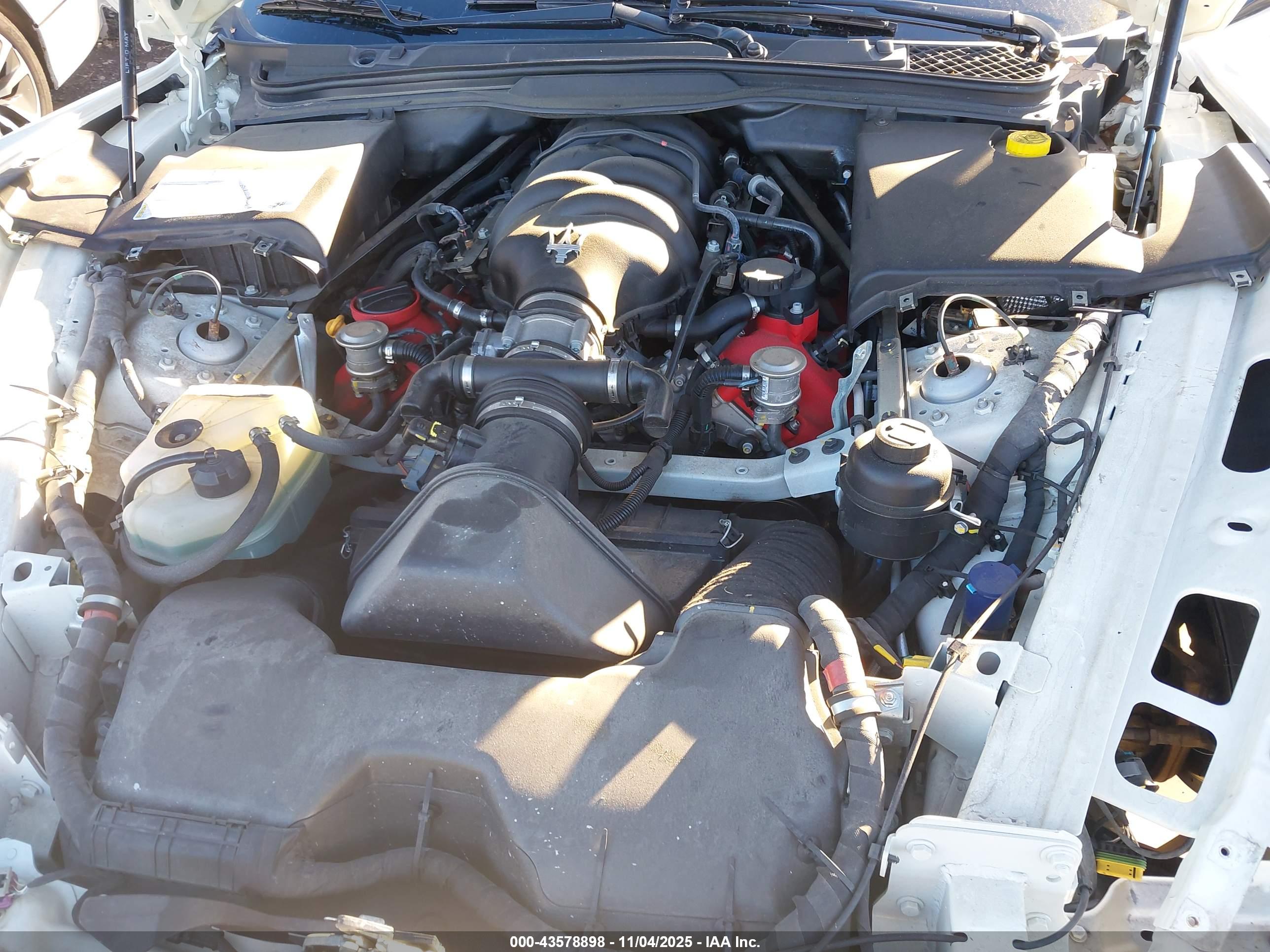 MASERATI GRANTURISMO image 10