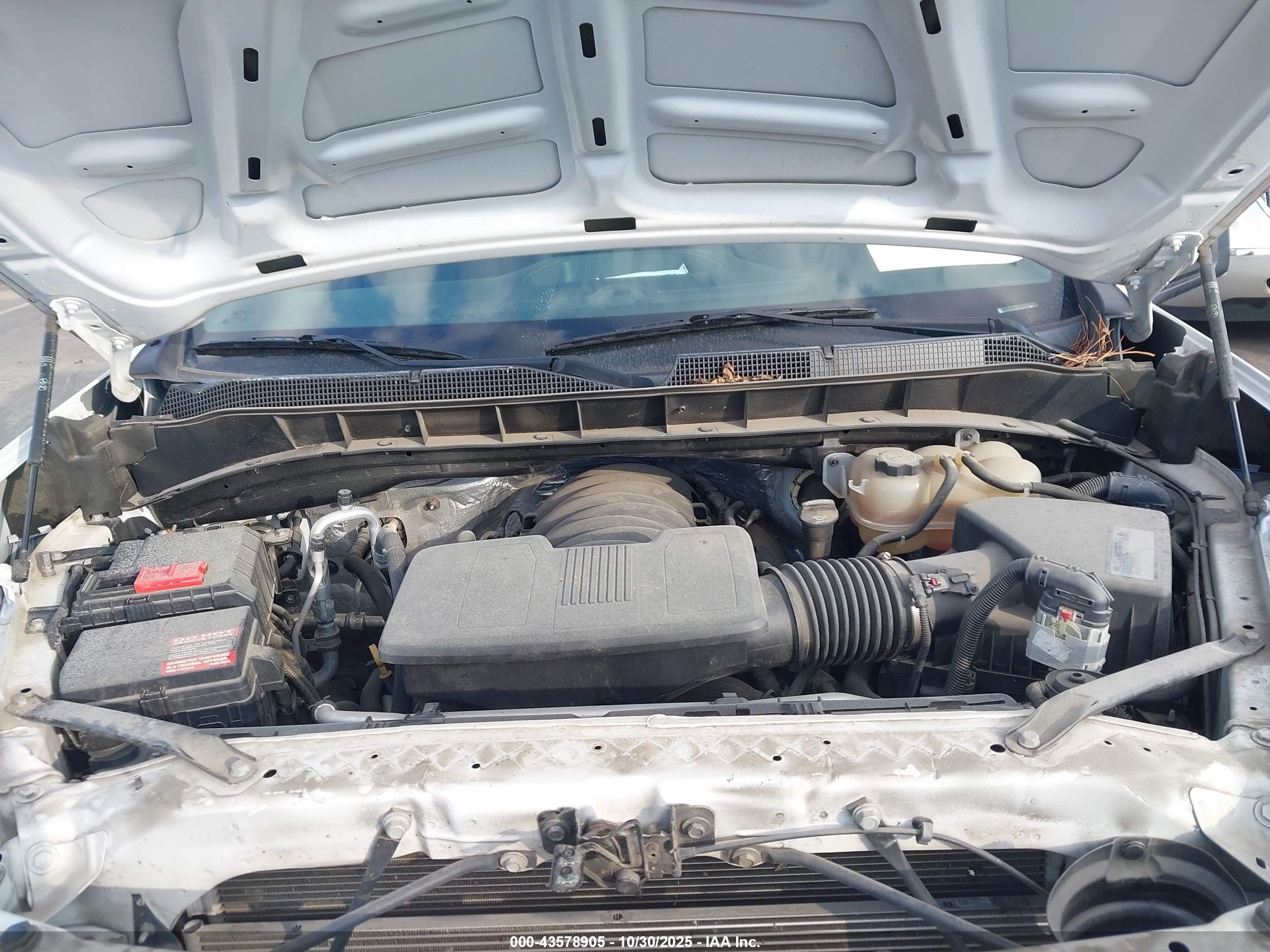 CHEVROLET SILVERADO image 10